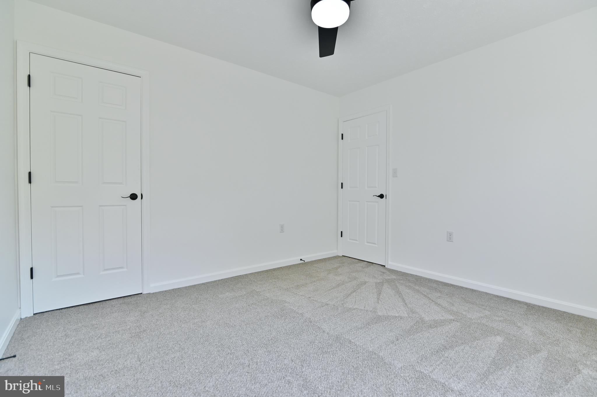 APPLE RIDGE - Residential