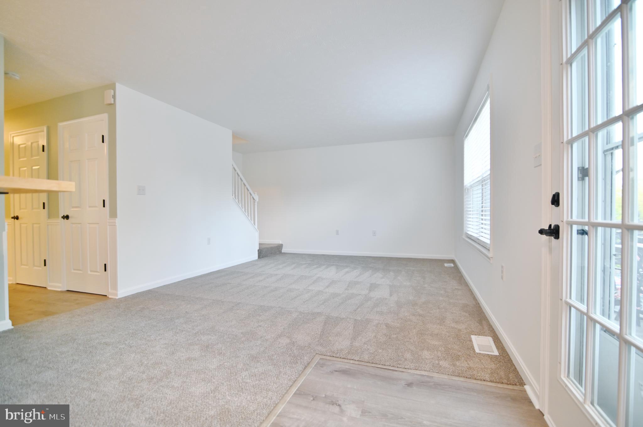 APPLE RIDGE - Residential