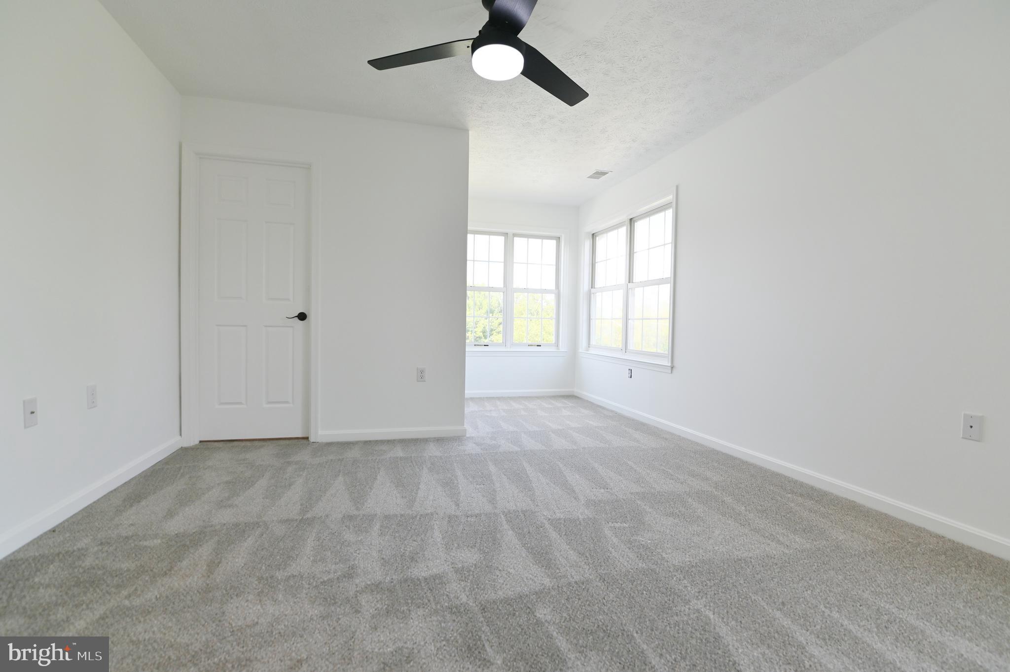 APPLE RIDGE - Residential