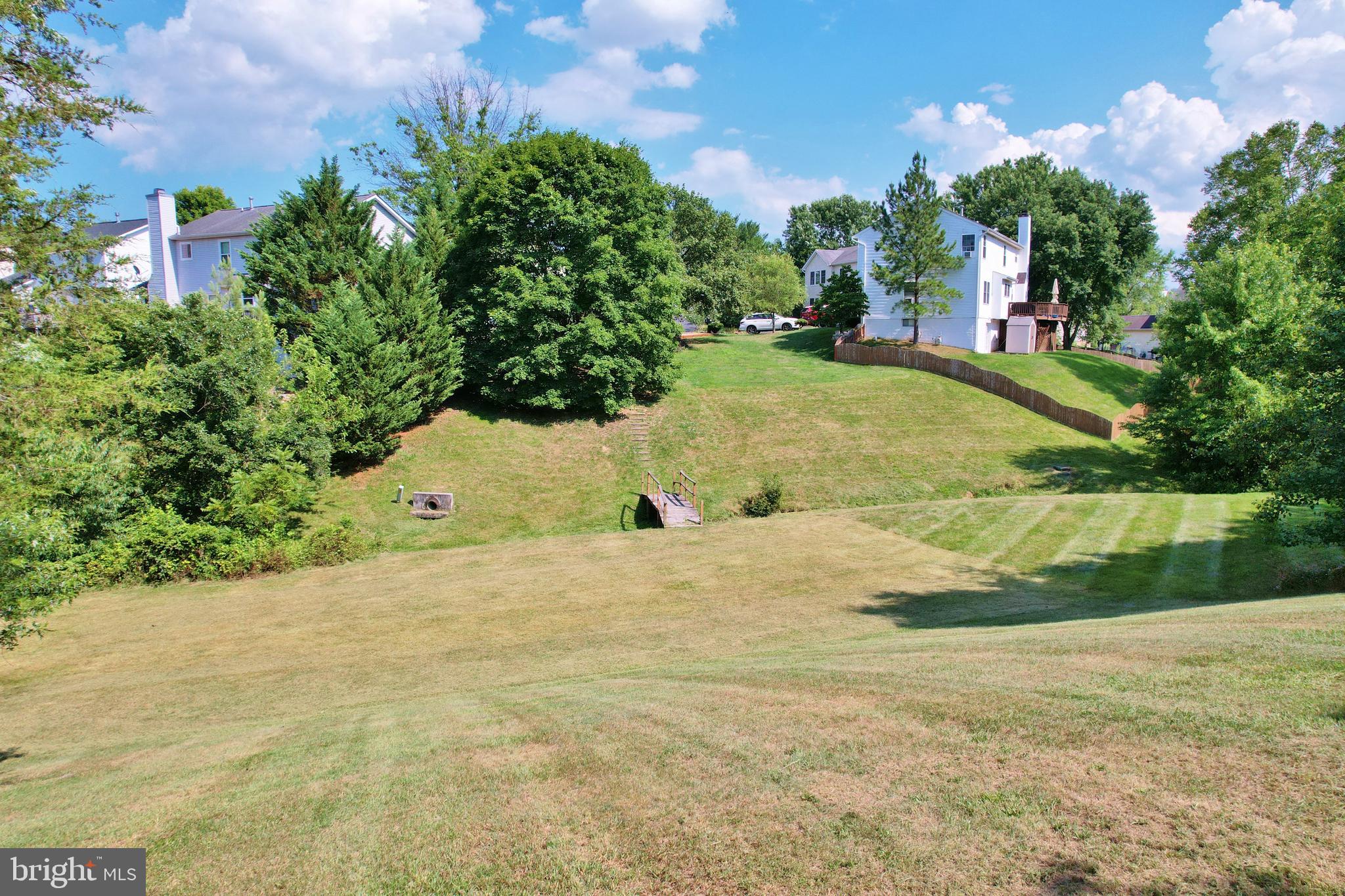 APPLE RIDGE - Residential