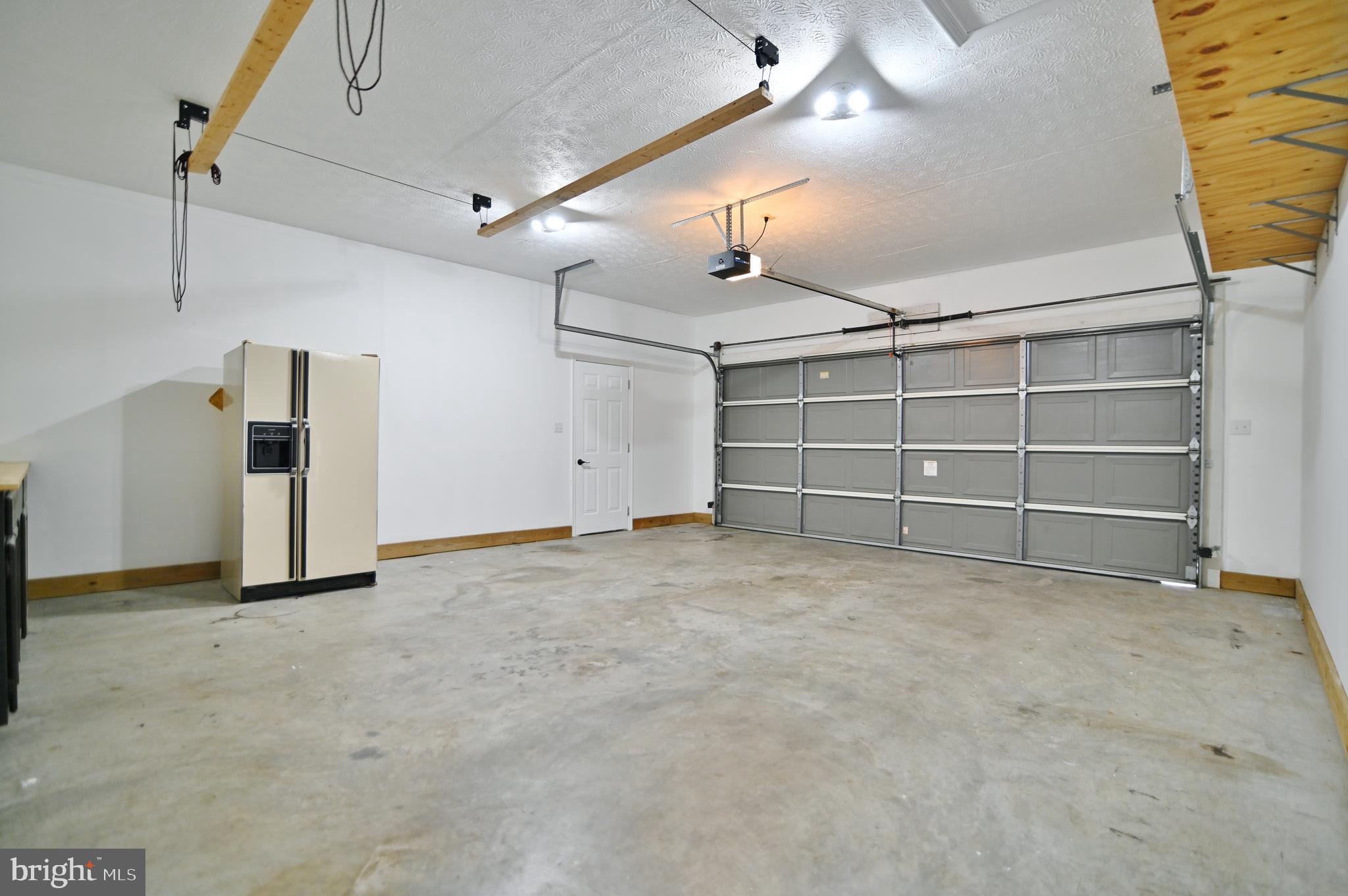 APPLE RIDGE - Residential