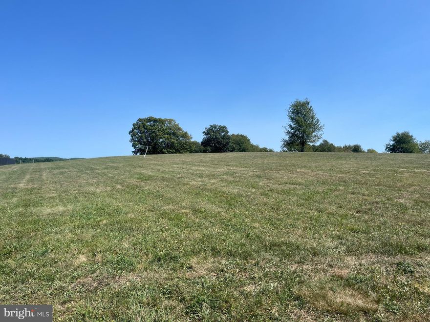 If you are looking for a great lot in a beautiful setting, this is it. This 2.51 acre lot offers public water and sewer hookup, making the possibilities to build your dream home endless. The location is also hard to beat, just minutes to schools, Broadford park and downtown Oakland.