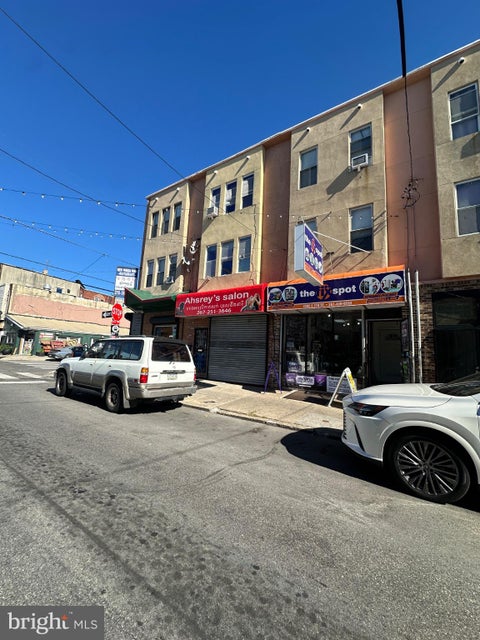Photo of 2305 S 7th Street, PHILADELPHIA, PA 19148 (MLS # PAPH2683284)