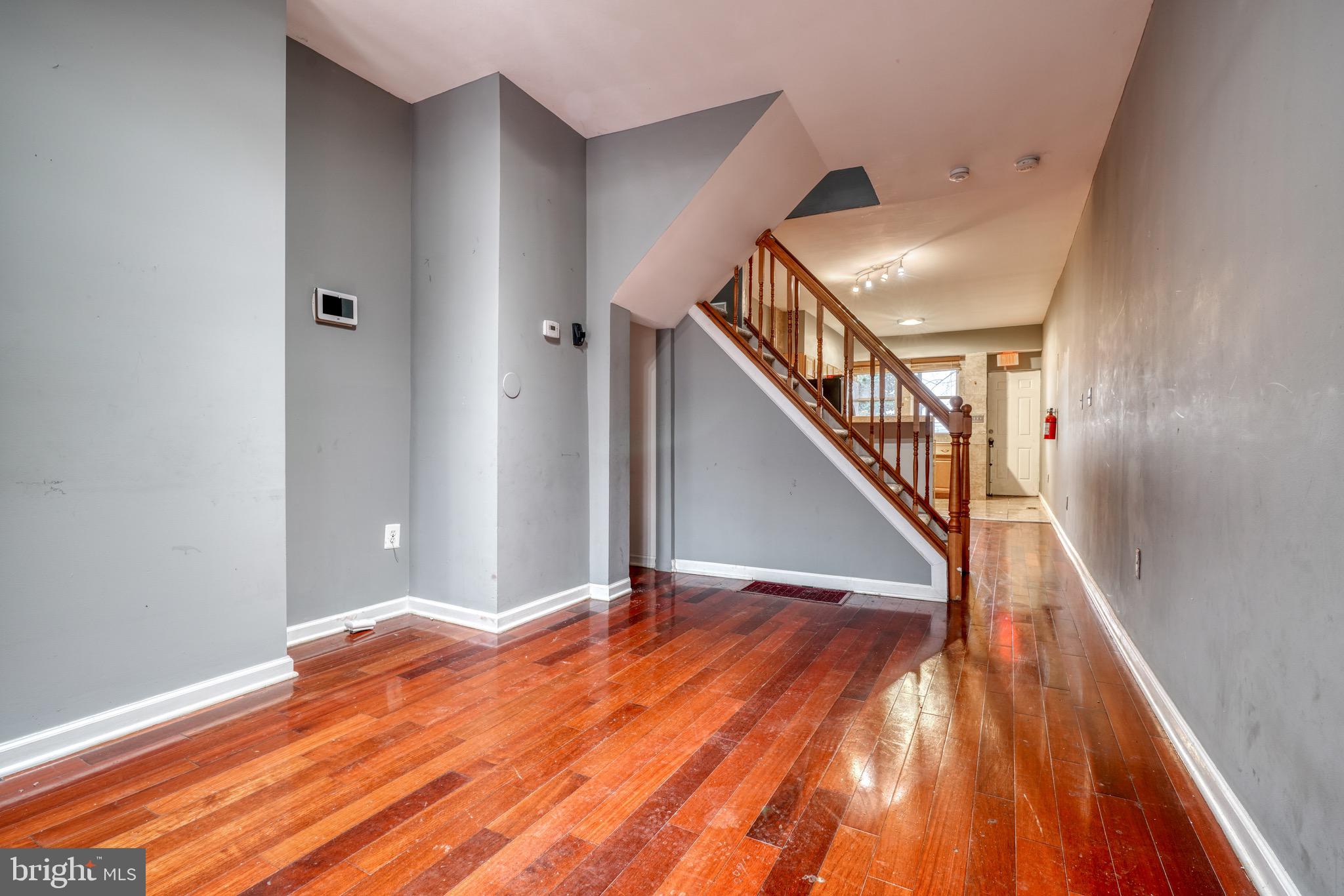 WAVERLY - Residential