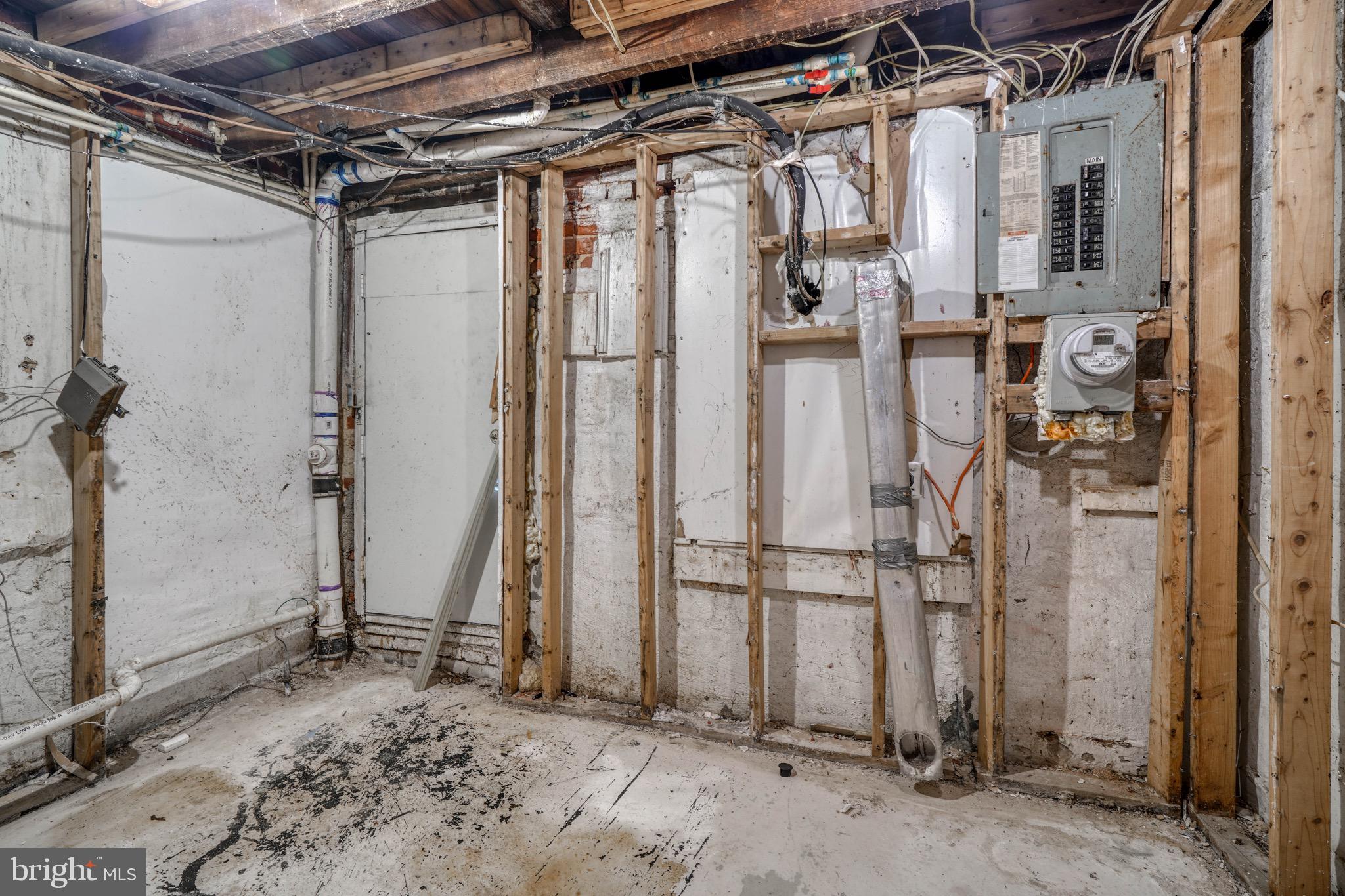 WAVERLY - Residential