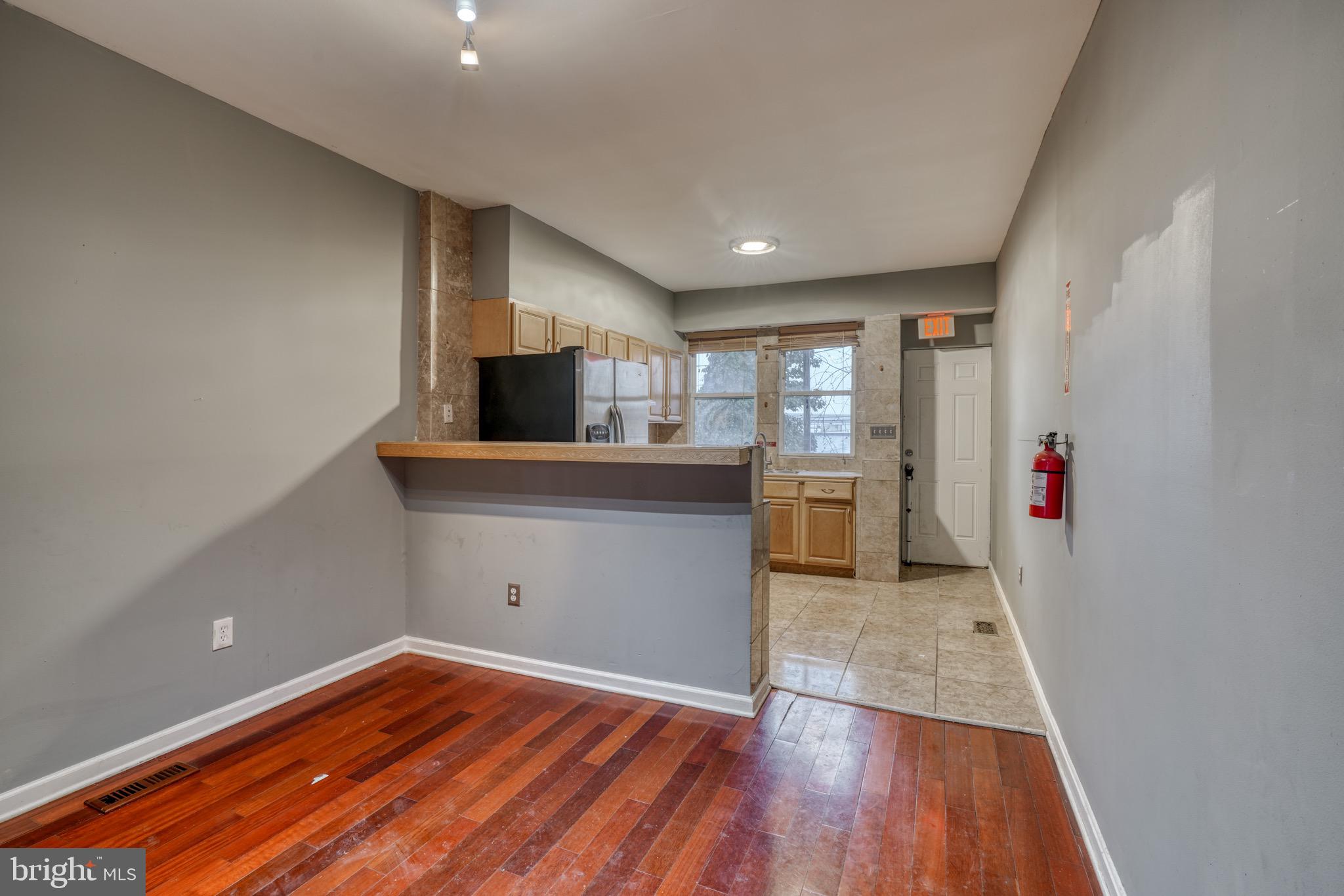 WAVERLY - Residential