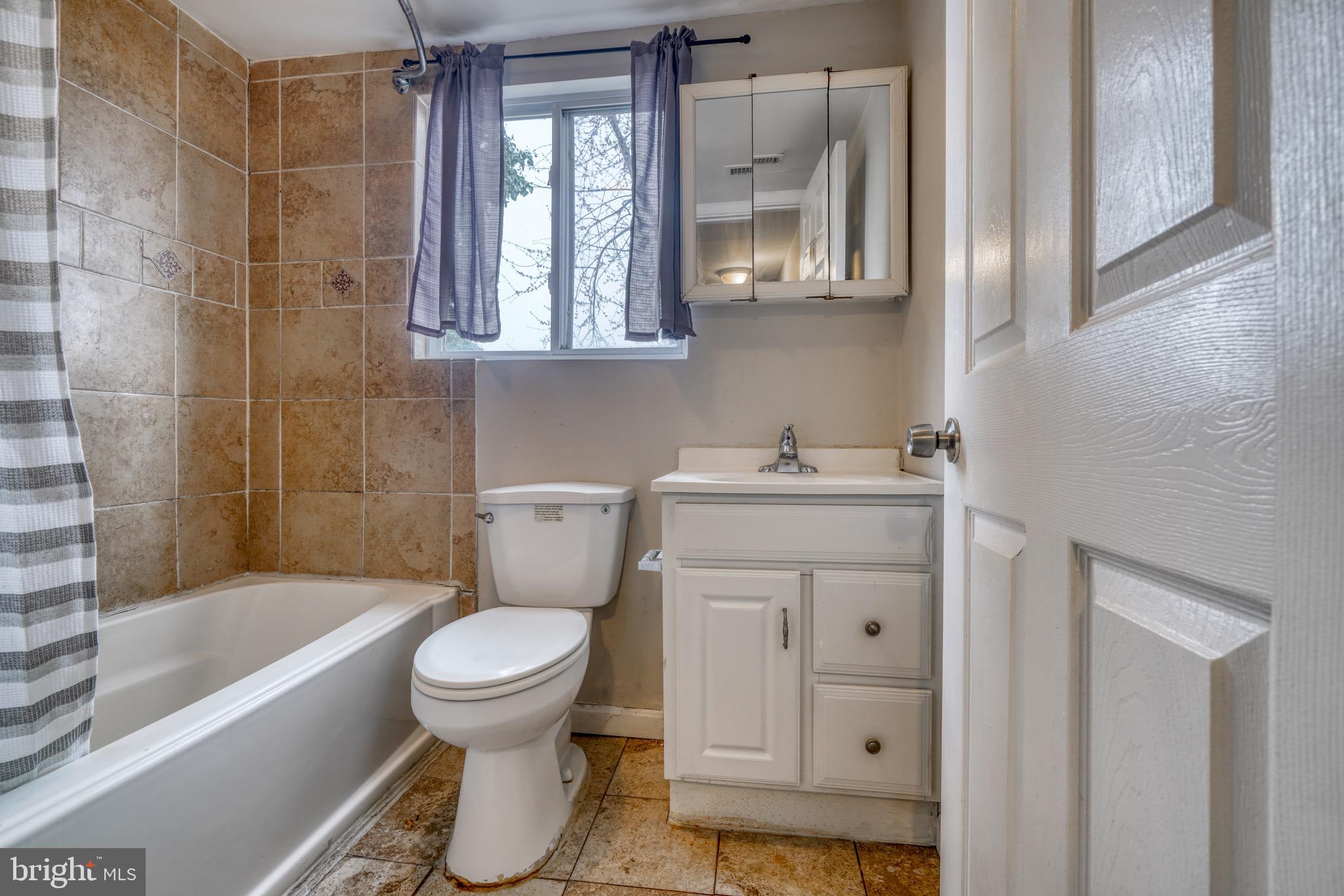 WAVERLY - Residential