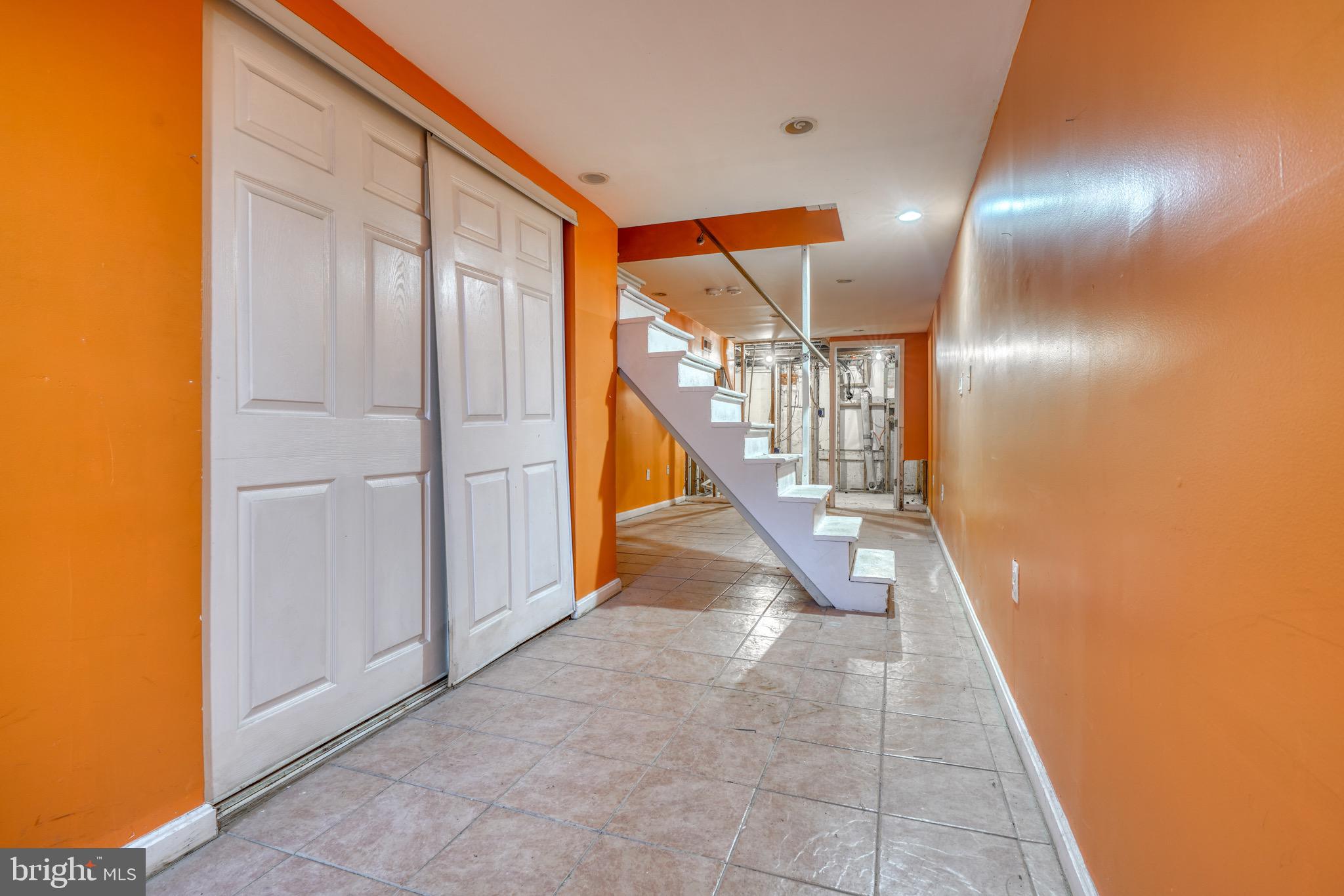 WAVERLY - Residential