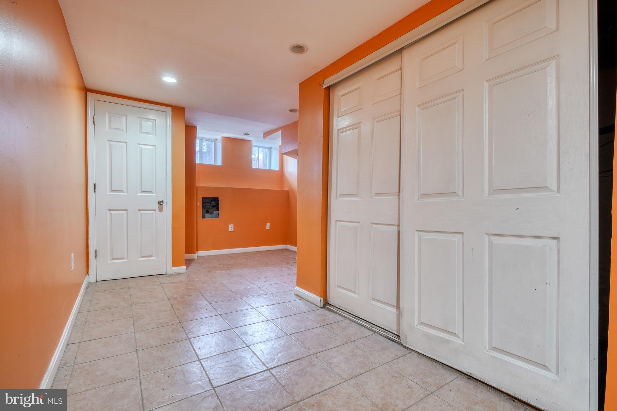 WAVERLY - Residential