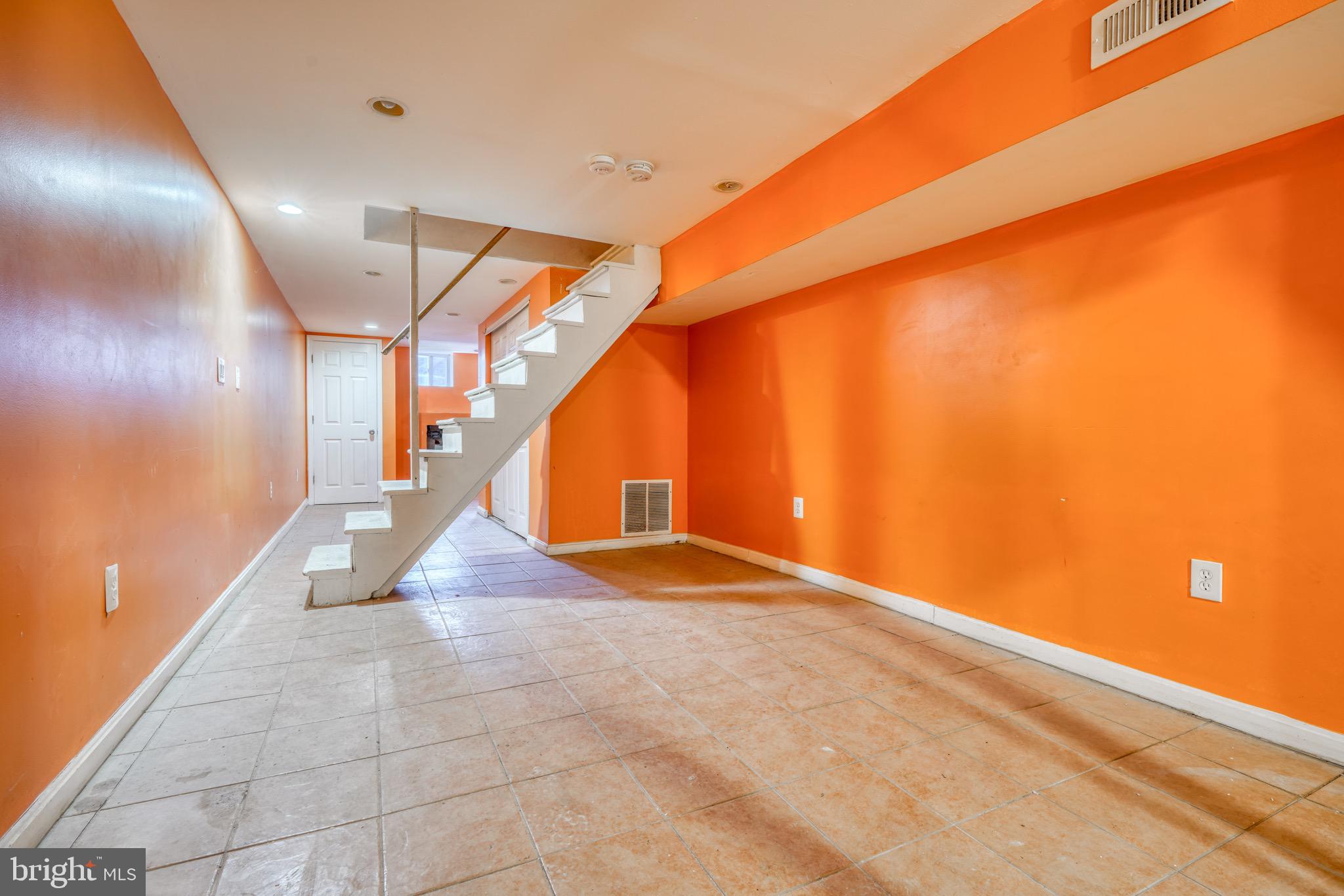 WAVERLY - Residential