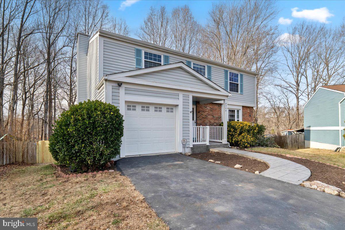 8300 WHITE STAR COURT