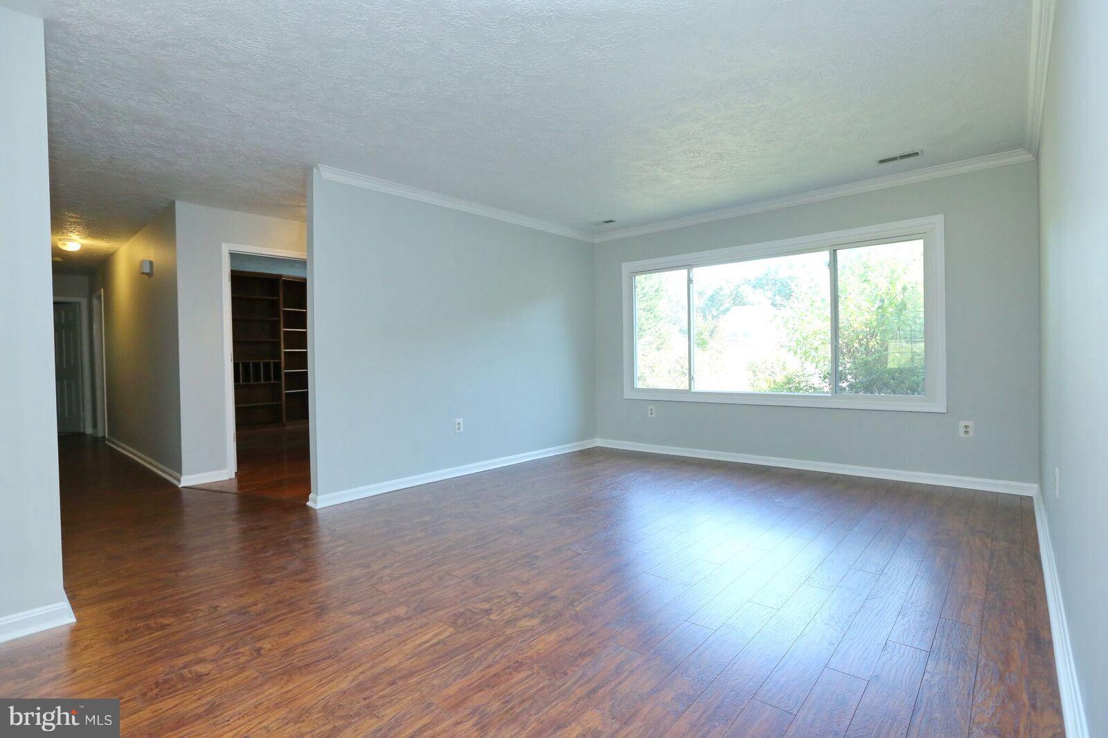 PINEFIELD - Residential