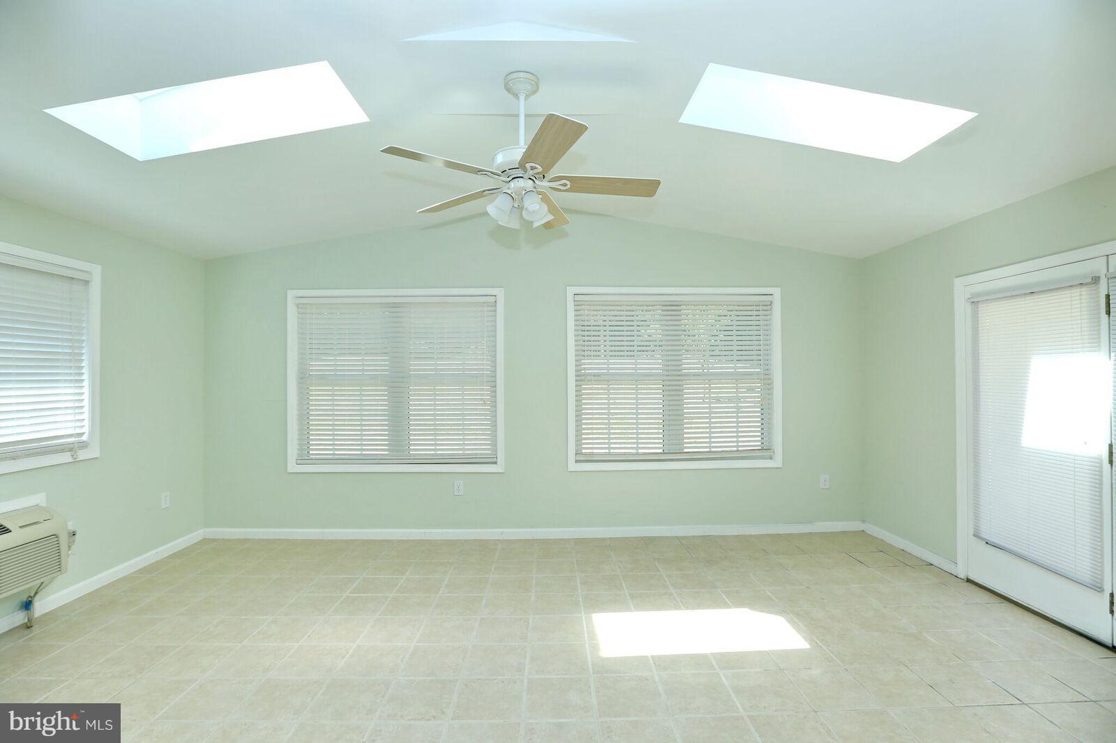 PINEFIELD - Residential