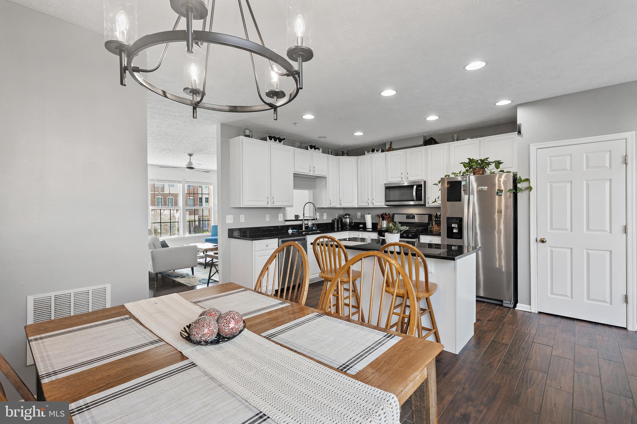 QUAIL RUN SOUTH - Residential Lease