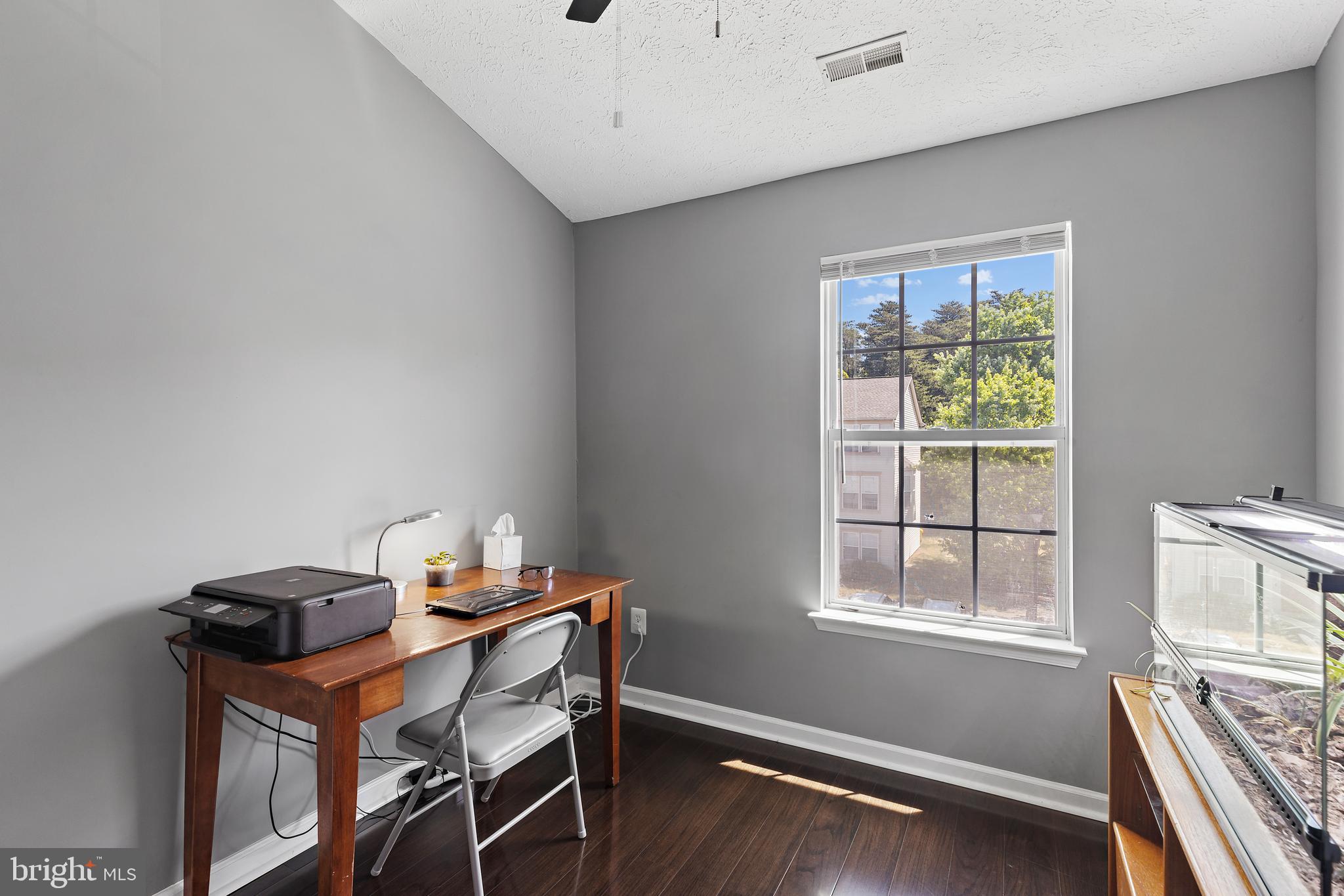 QUAIL RUN SOUTH - Residential Lease