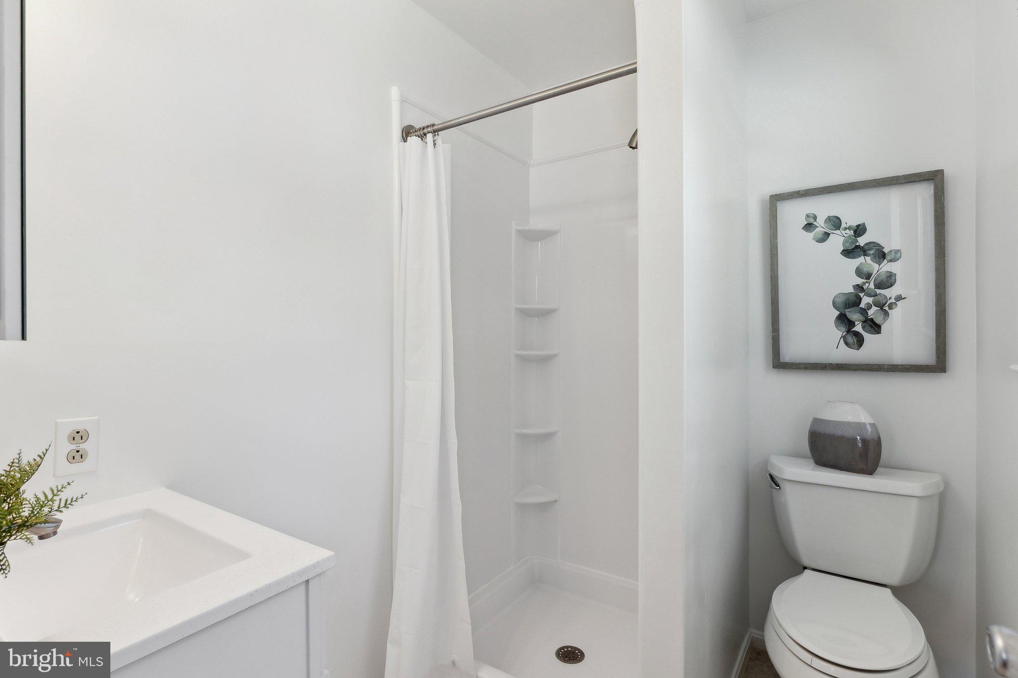 GREENBRIAR WOODS - Residential