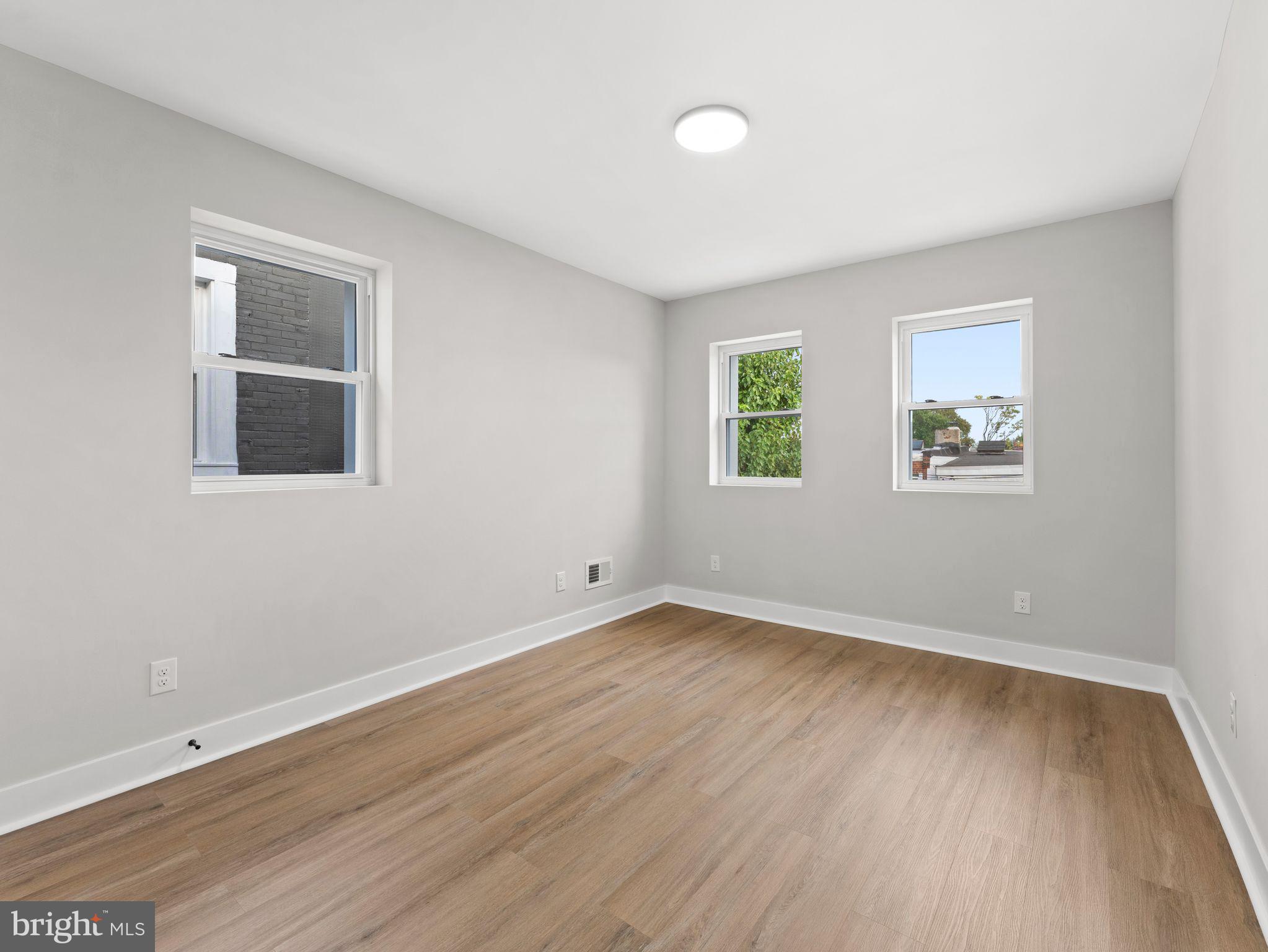 KINGSESSING - Residential