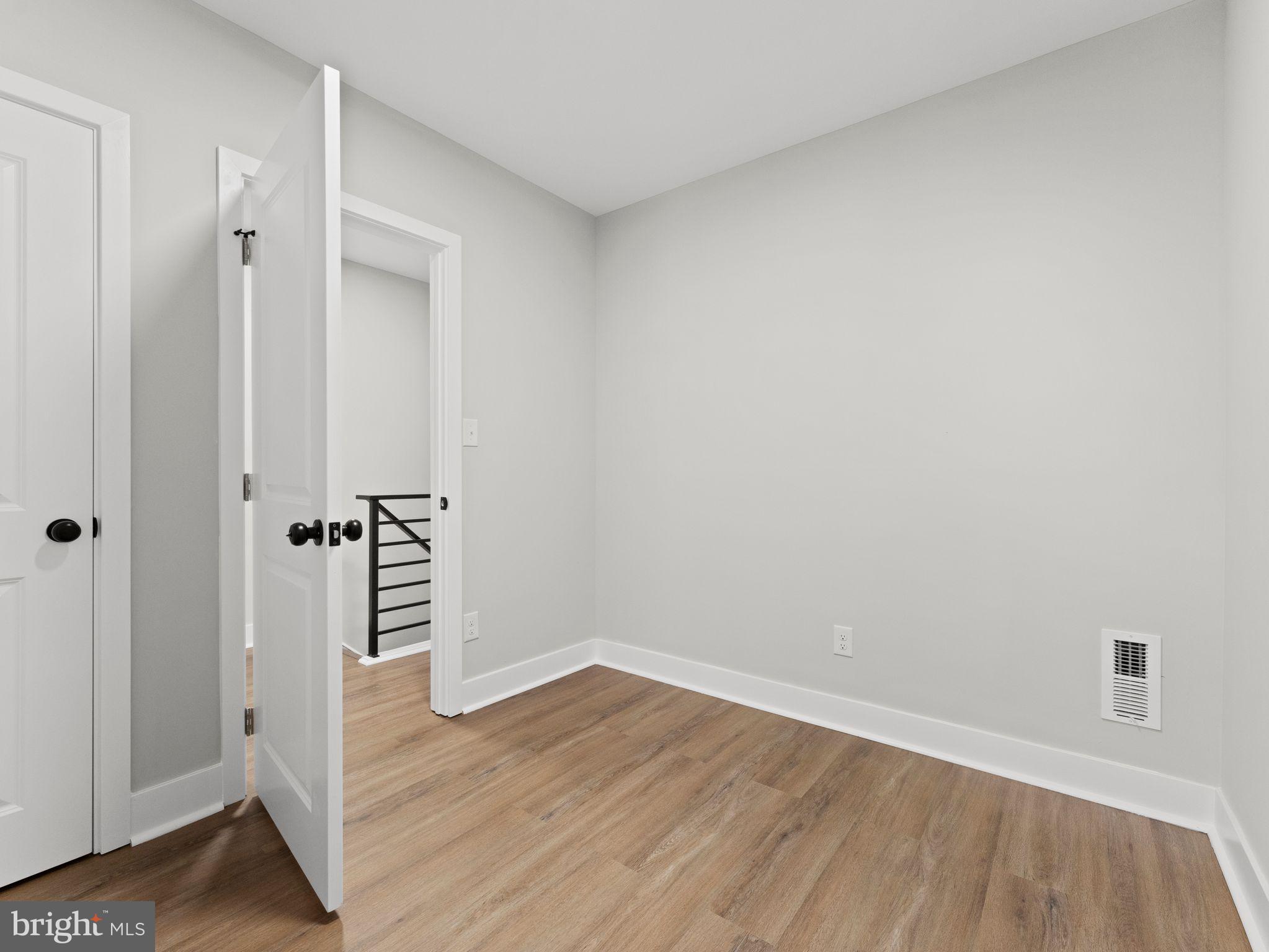 KINGSESSING - Residential