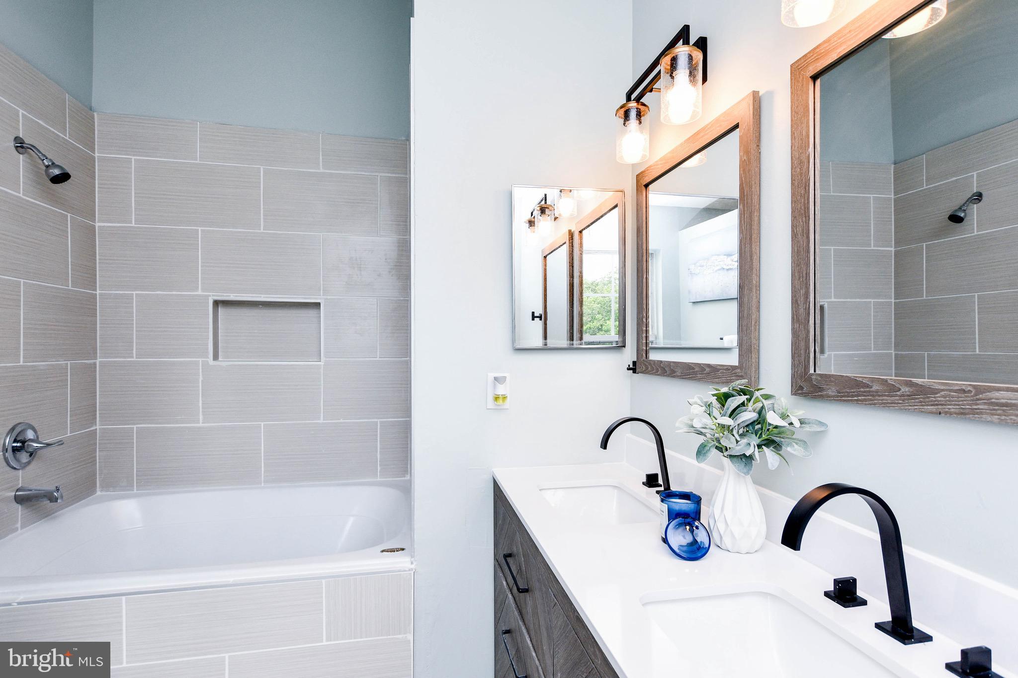 BERRY VALLEY - Residential