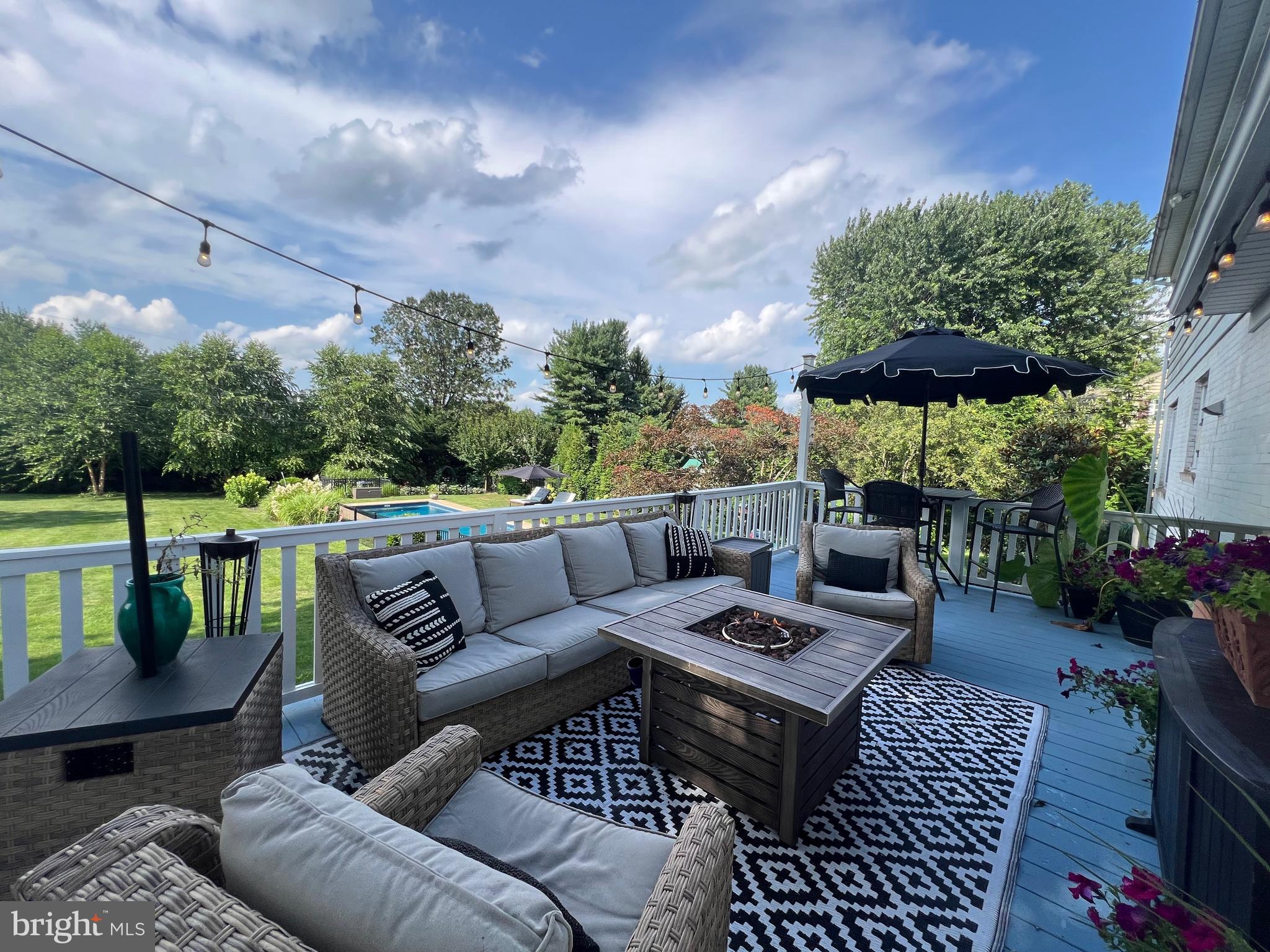 2129 STONECREST DRIVE