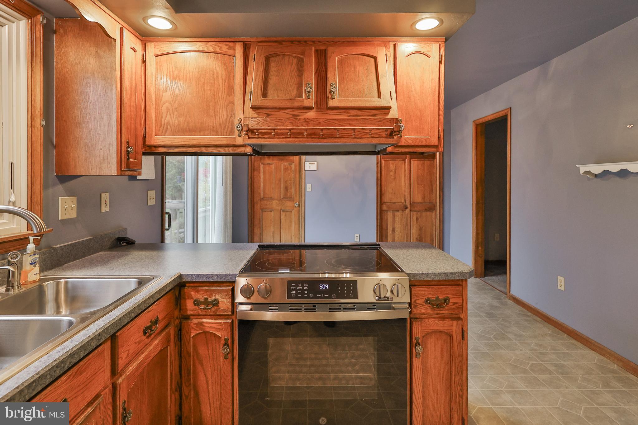 WYNNEWOOD TERRACE - Residential