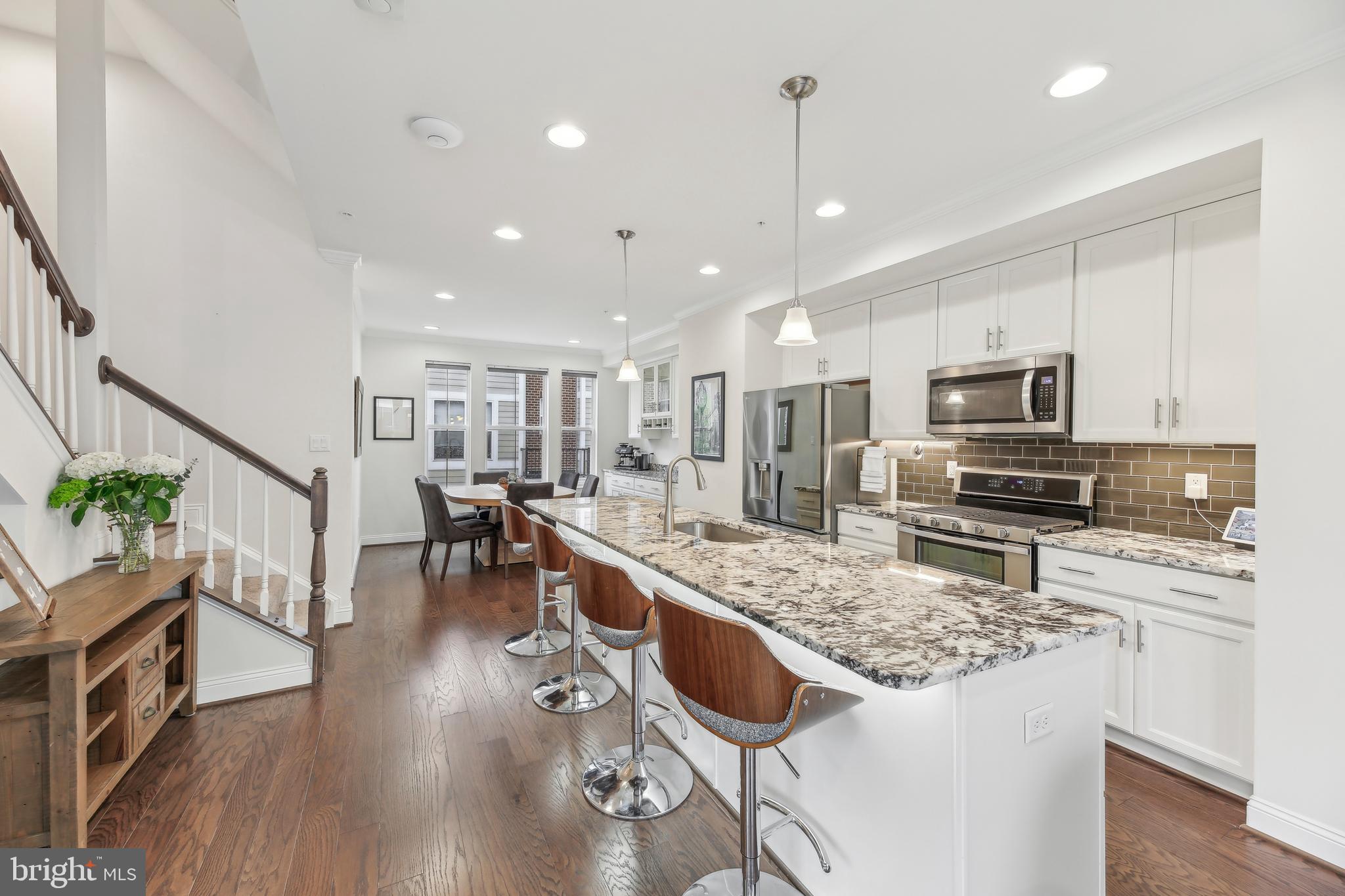 ANNAPOLIS TOWNES AT NEAL FARM - Residential