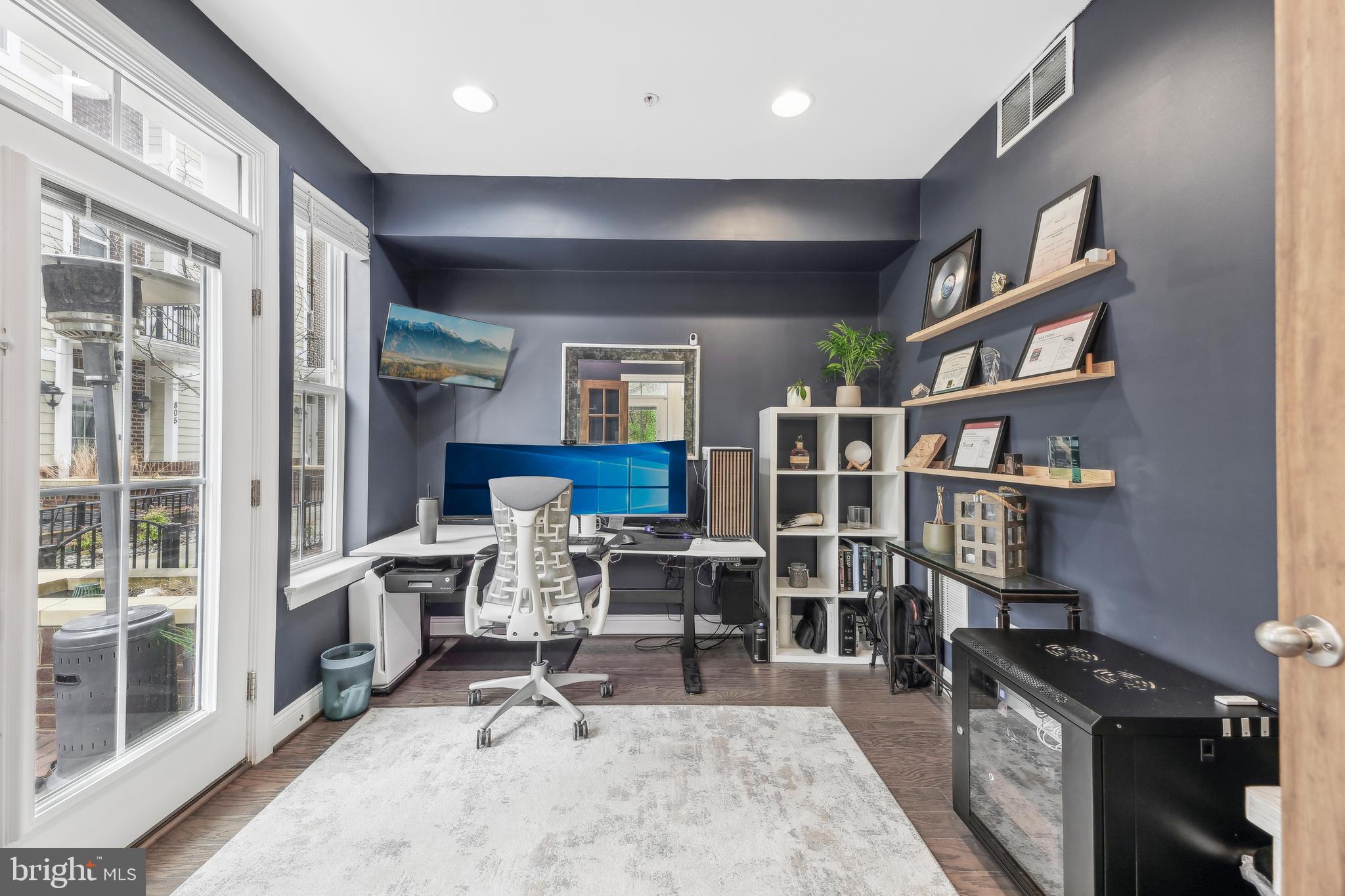 ANNAPOLIS TOWNES AT NEAL FARM - Residential