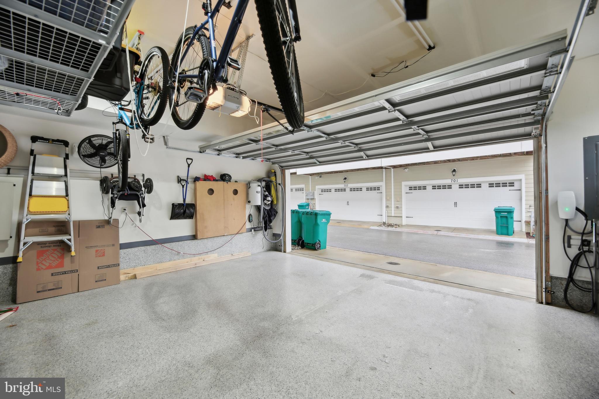 ANNAPOLIS TOWNES AT NEAL FARM - Residential