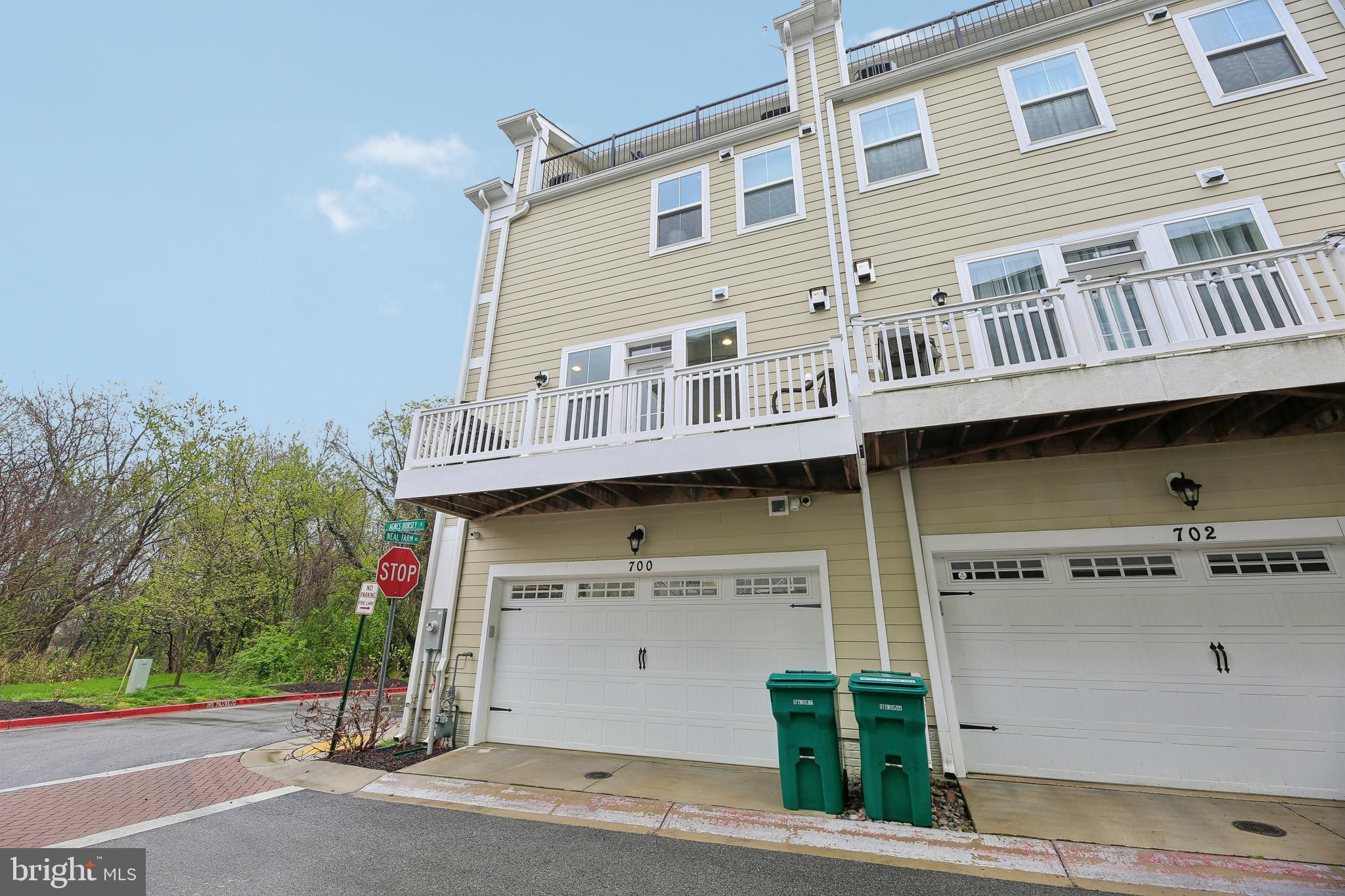 ANNAPOLIS TOWNES AT NEAL FARM - Residential