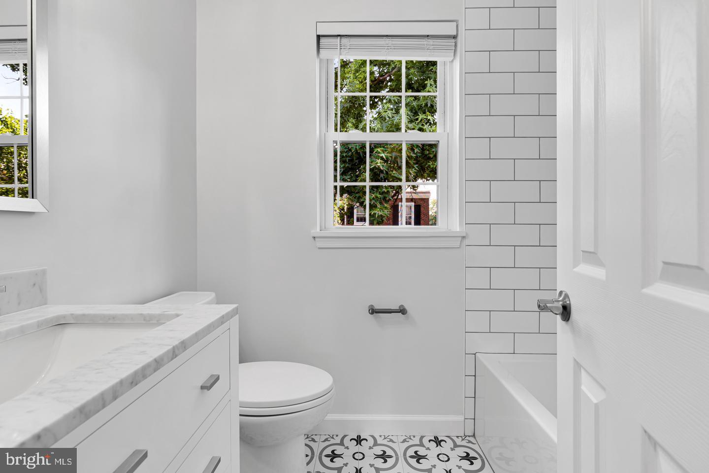 FAIRLINGTON MEADOWS - Residential