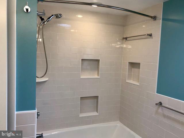 TWINBROOK - Residential Lease