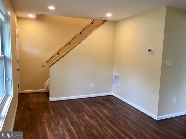 TWINBROOK - Residential Lease