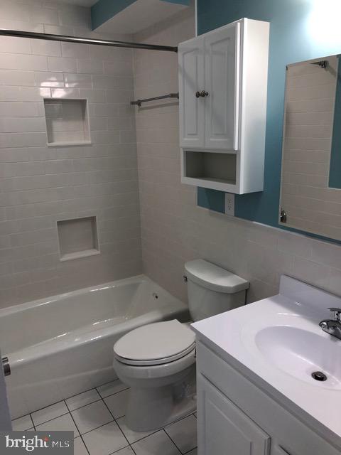 TWINBROOK - Residential Lease