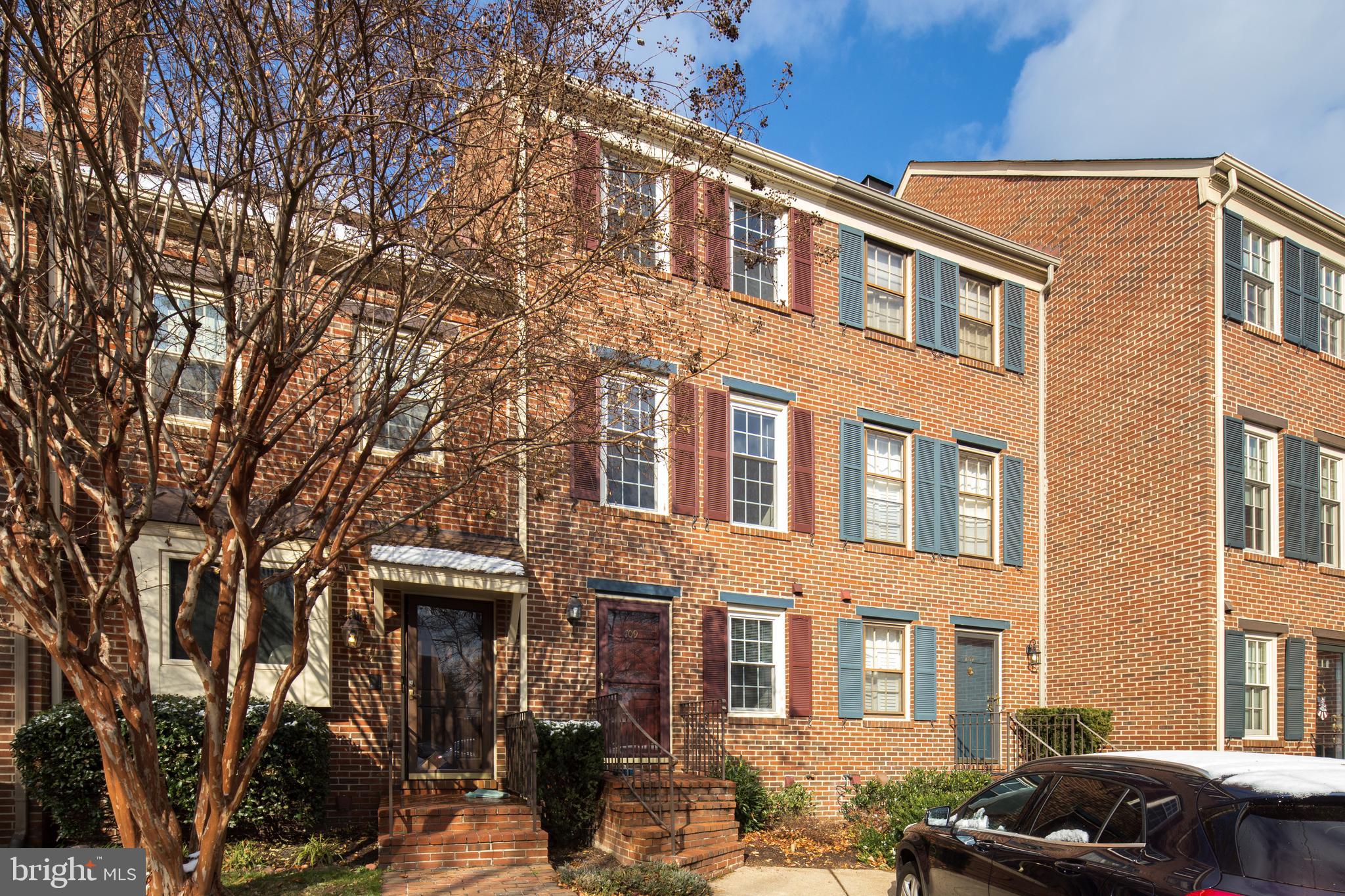 VIRGINIA VILLAGE - Residential Lease