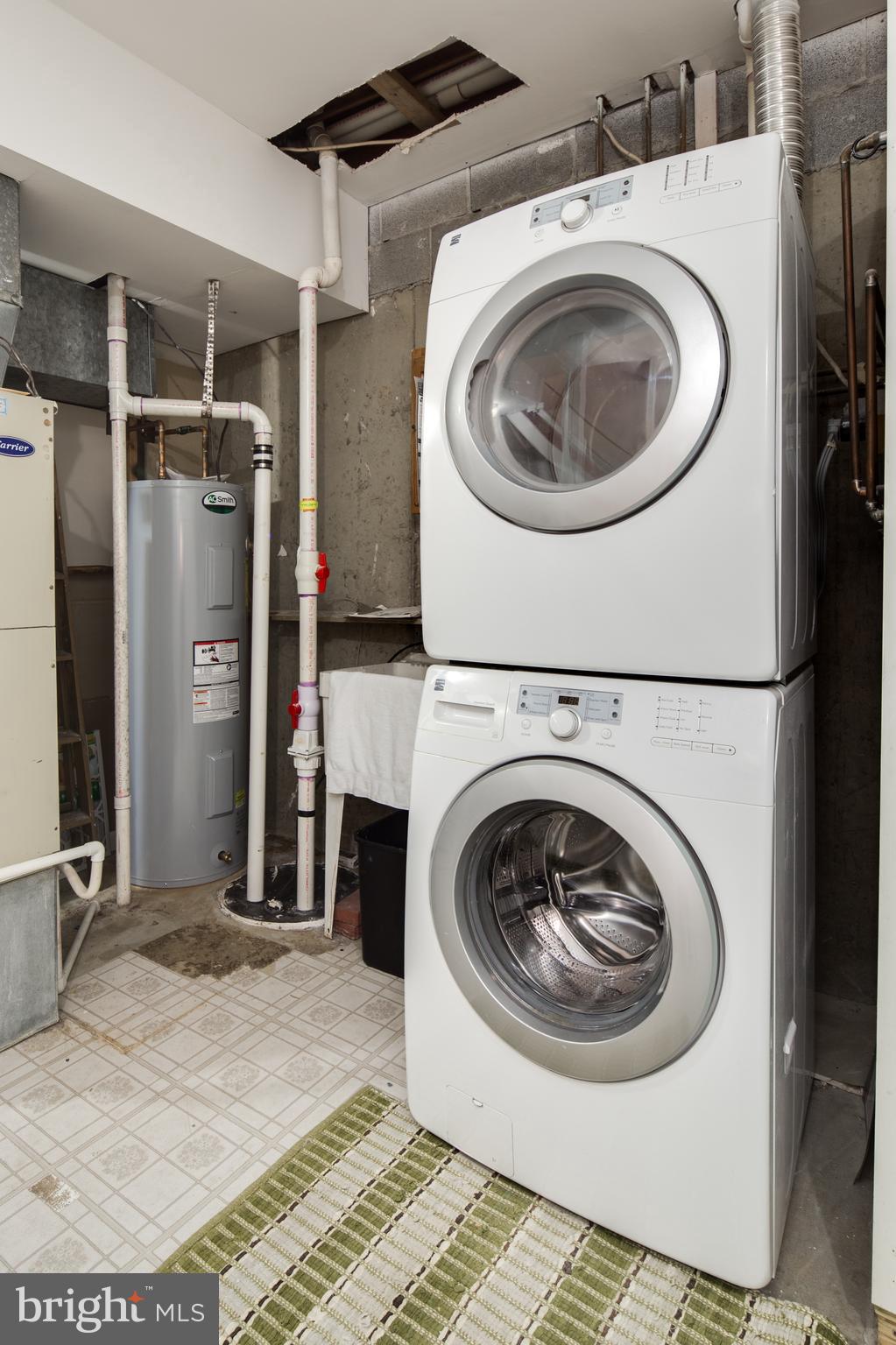 VIRGINIA VILLAGE - Residential Lease