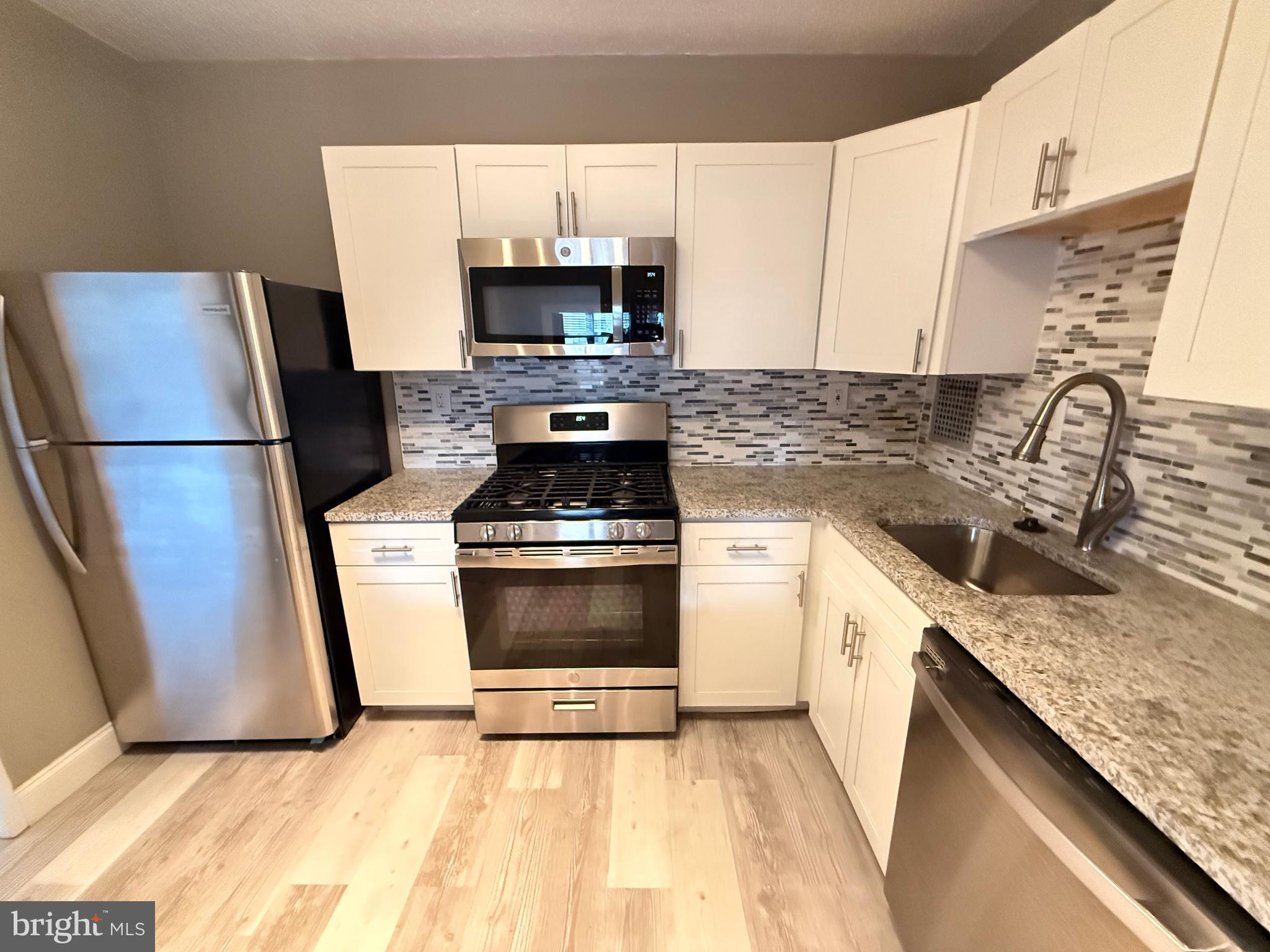 SKYLINE PLAZA - Residential Lease