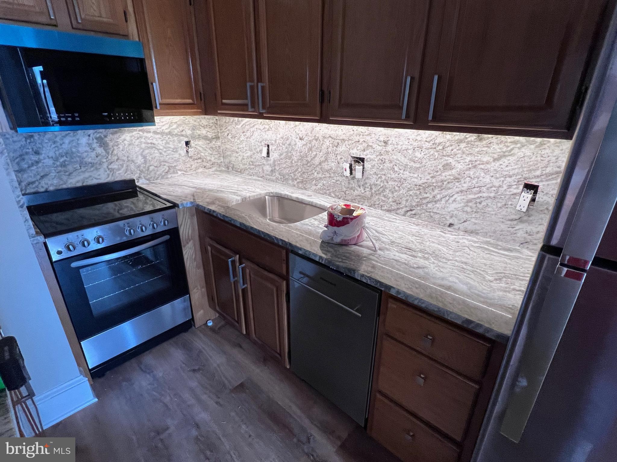 1306 W 13TH STREET 1