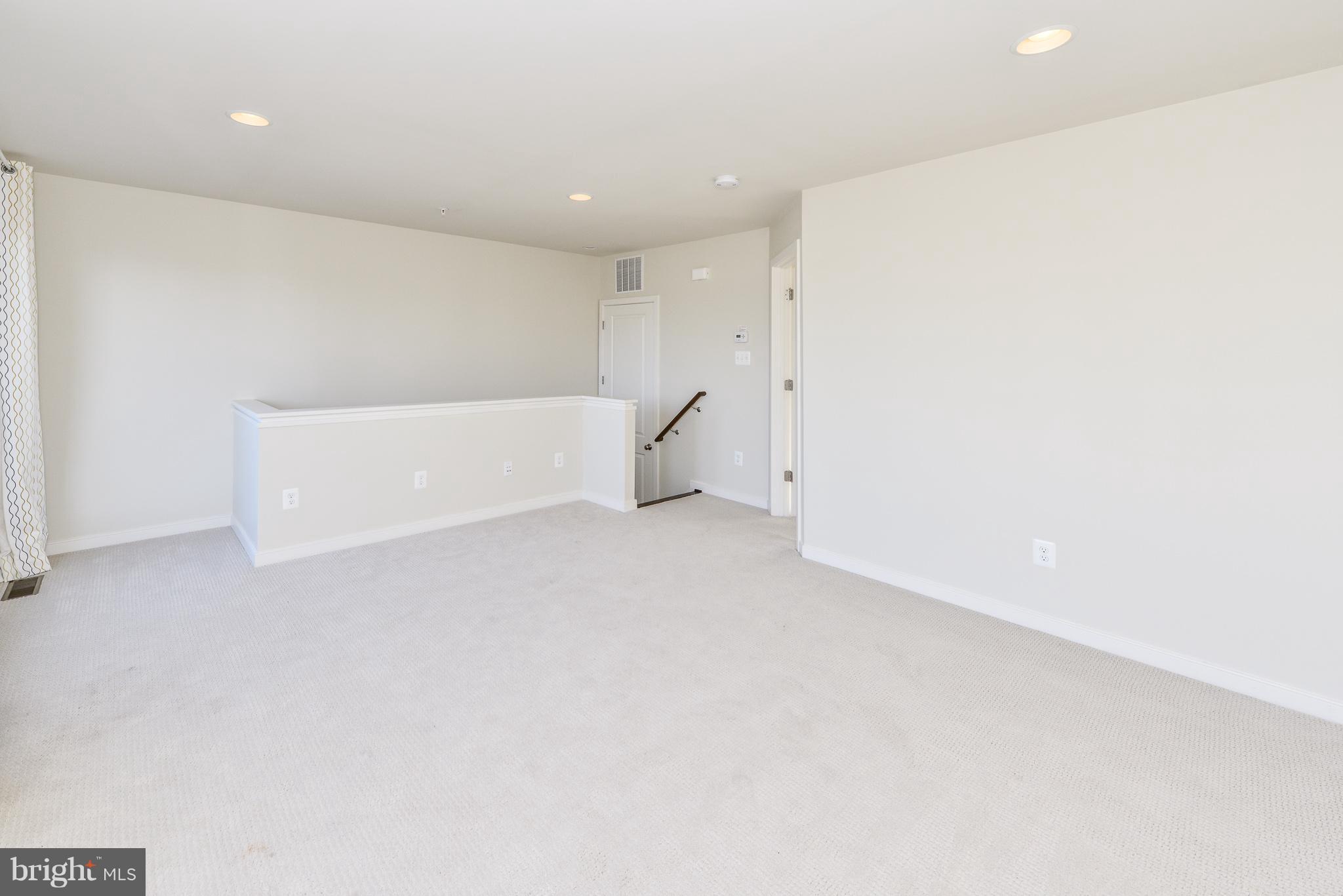 MOSAIC AT MERRIFIELD - Residential Lease