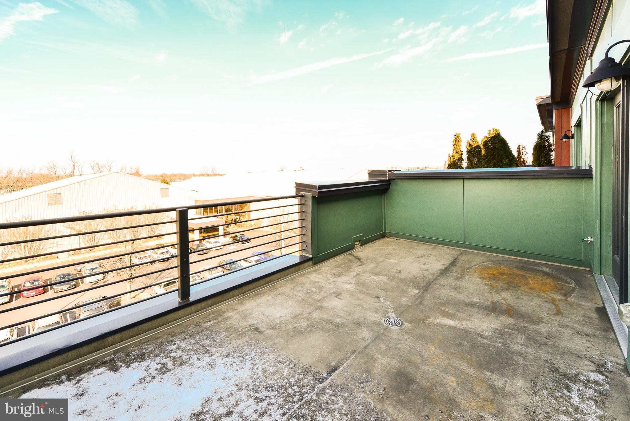 MOSAIC AT MERRIFIELD - Residential Lease