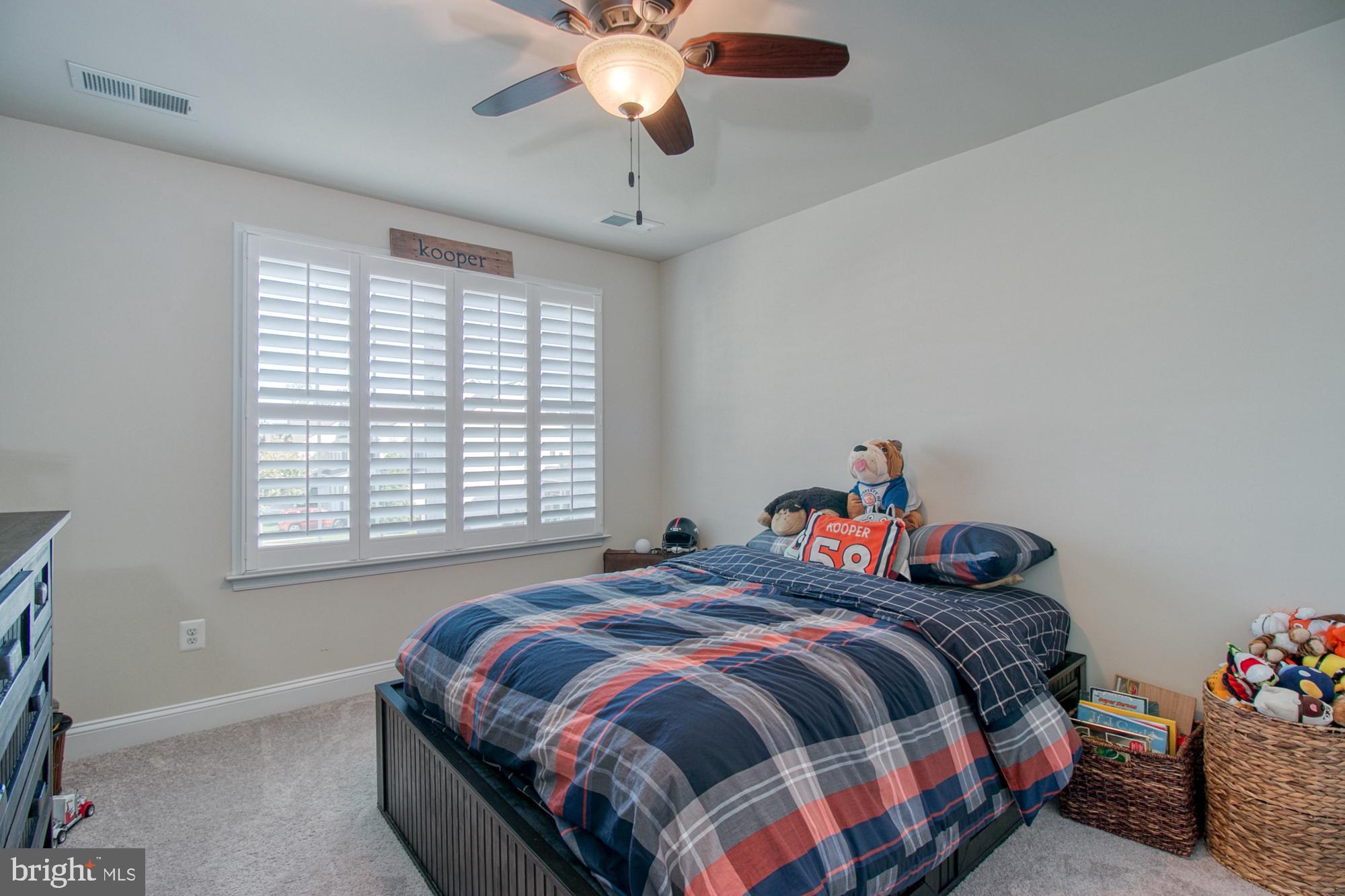 HIGHLAND MEADOWS - Residential