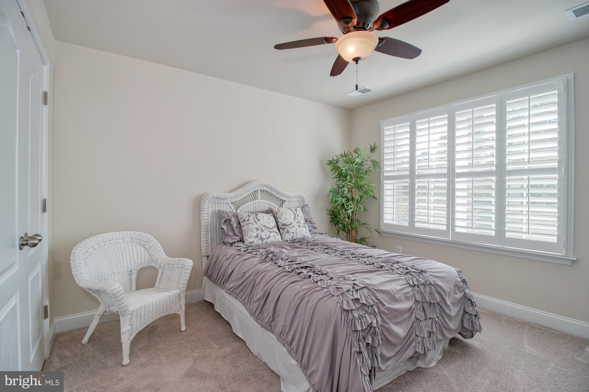 HIGHLAND MEADOWS - Residential