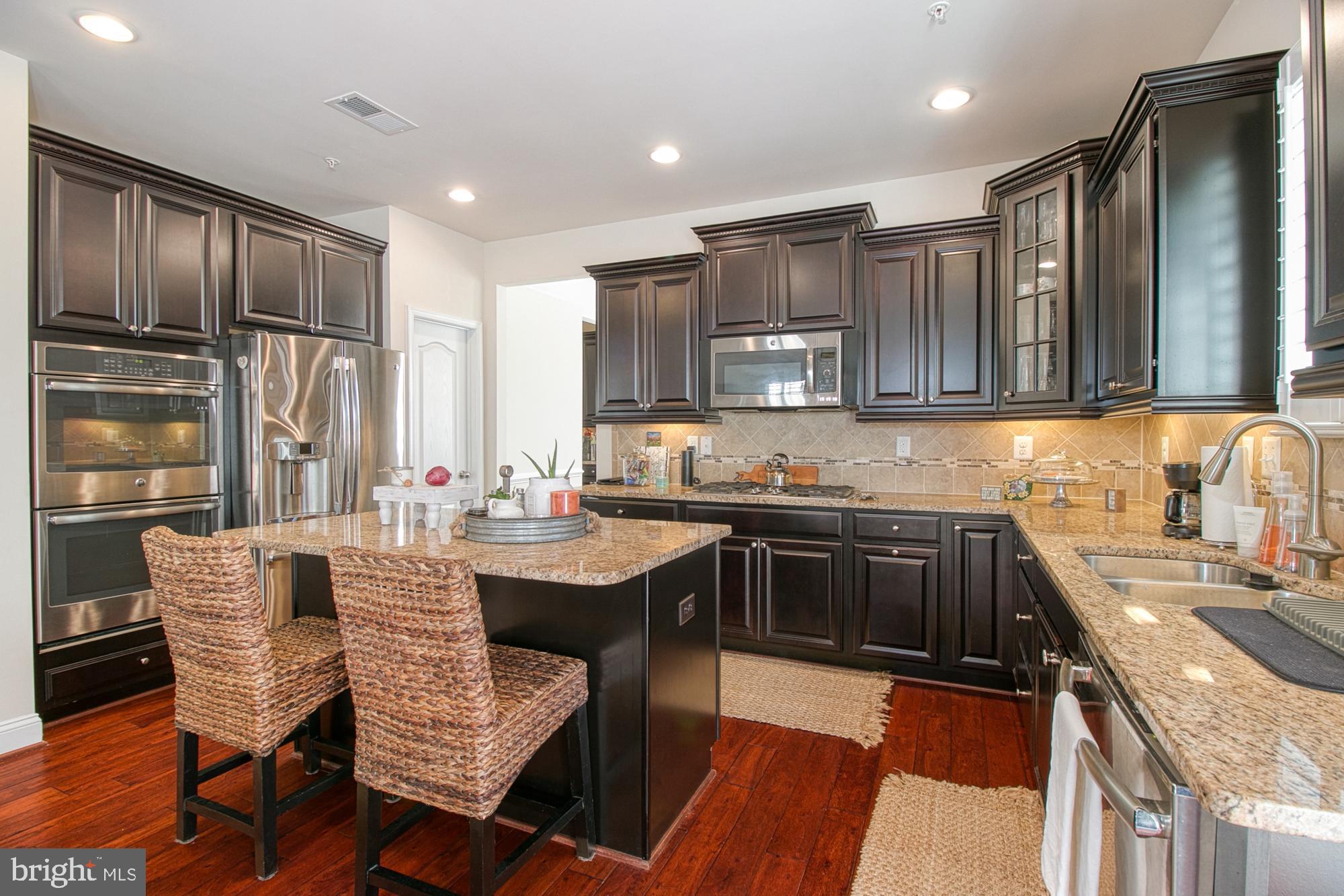 HIGHLAND MEADOWS - Residential