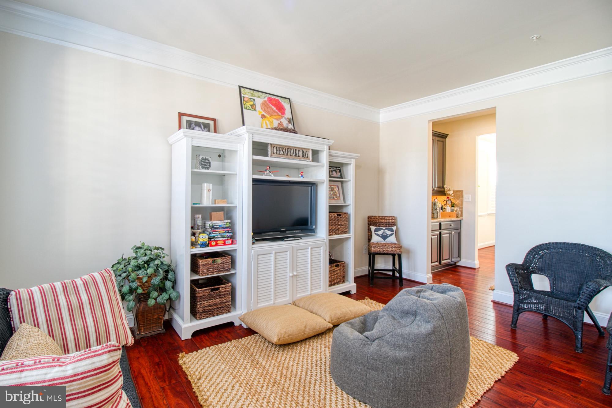 HIGHLAND MEADOWS - Residential