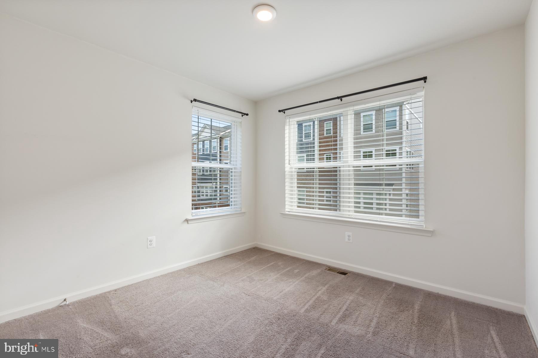 RIVERWALK AT CROFTON - Residential Lease