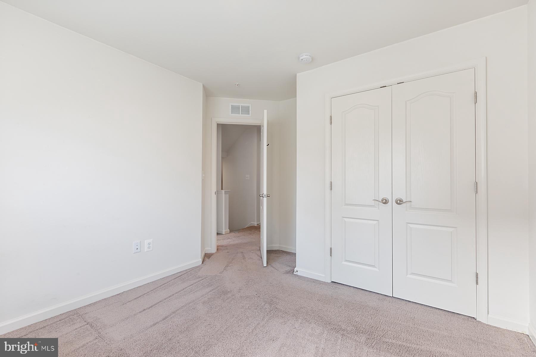 RIVERWALK AT CROFTON - Residential Lease