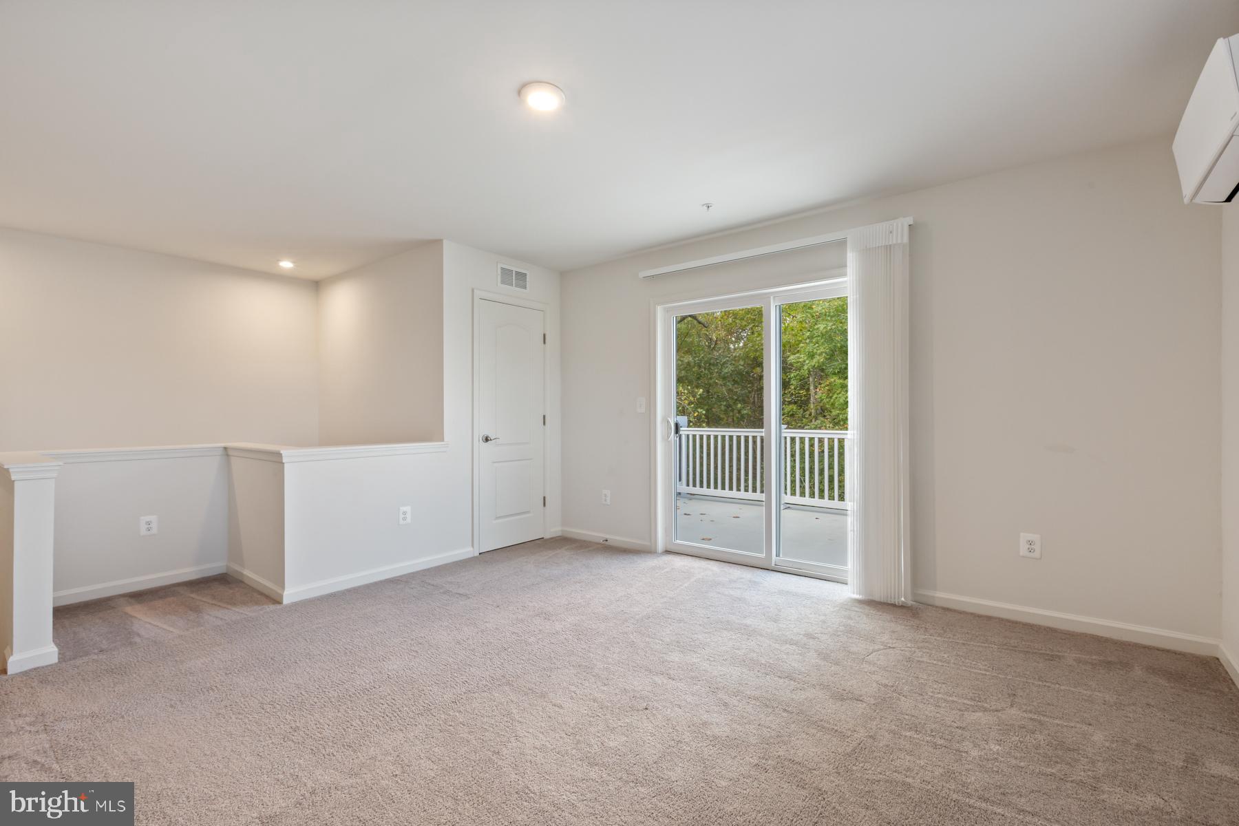 RIVERWALK AT CROFTON - Residential Lease