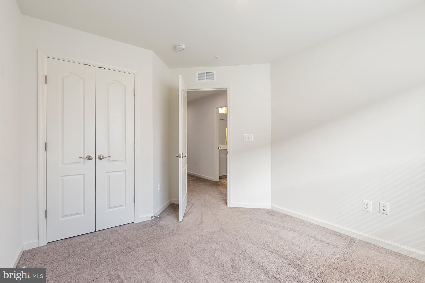 RIVERWALK AT CROFTON - Residential Lease