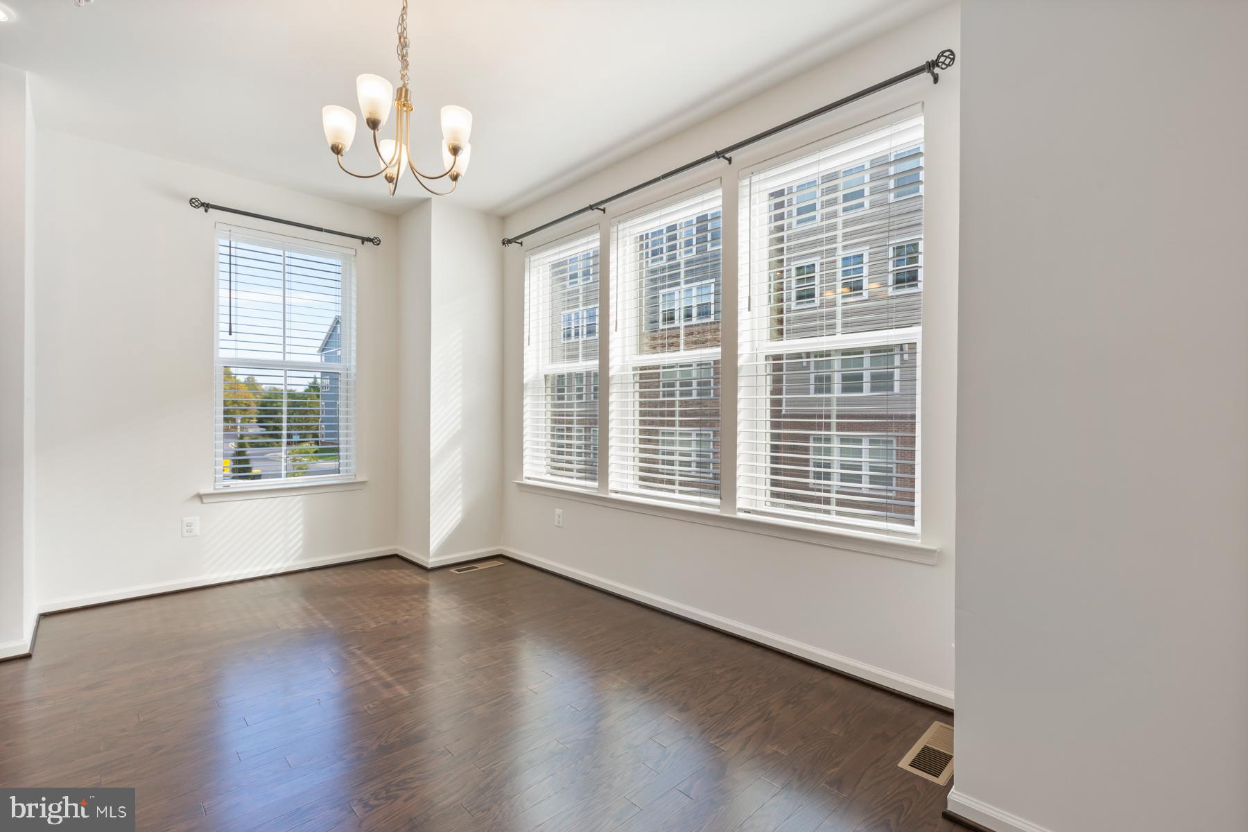 RIVERWALK AT CROFTON - Residential Lease