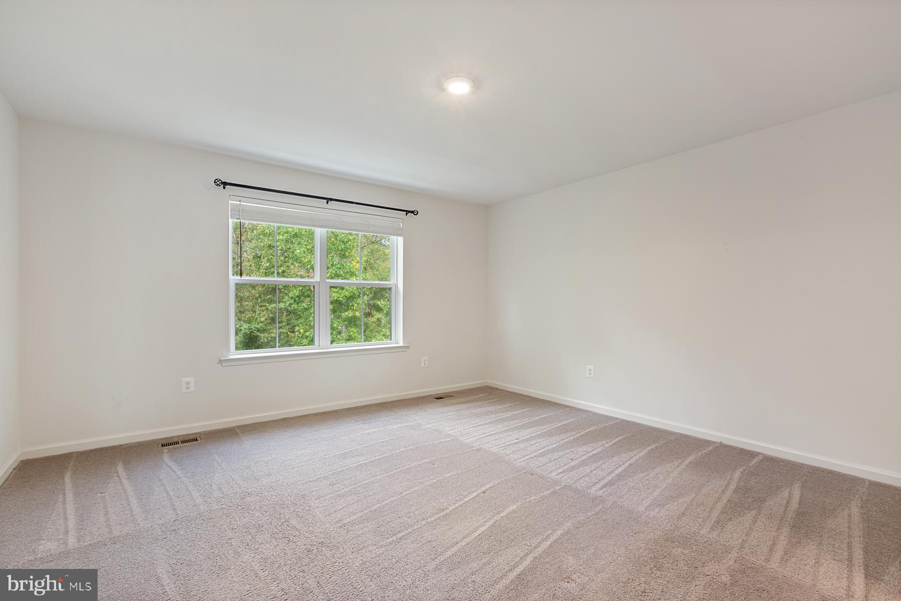 RIVERWALK AT CROFTON - Residential Lease