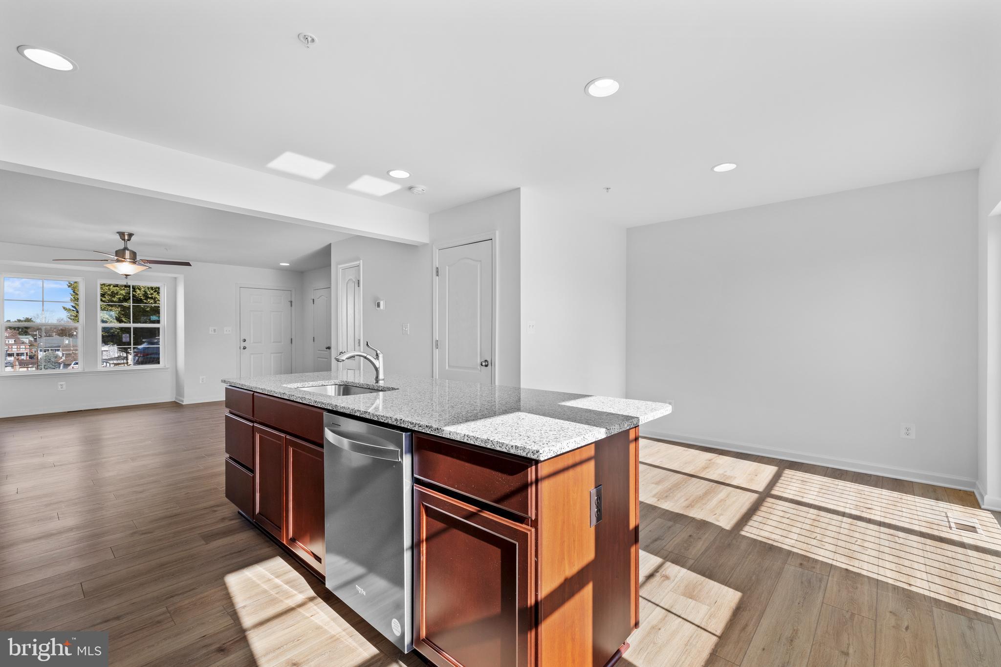 BURHANS VILLAGE - Residential Lease